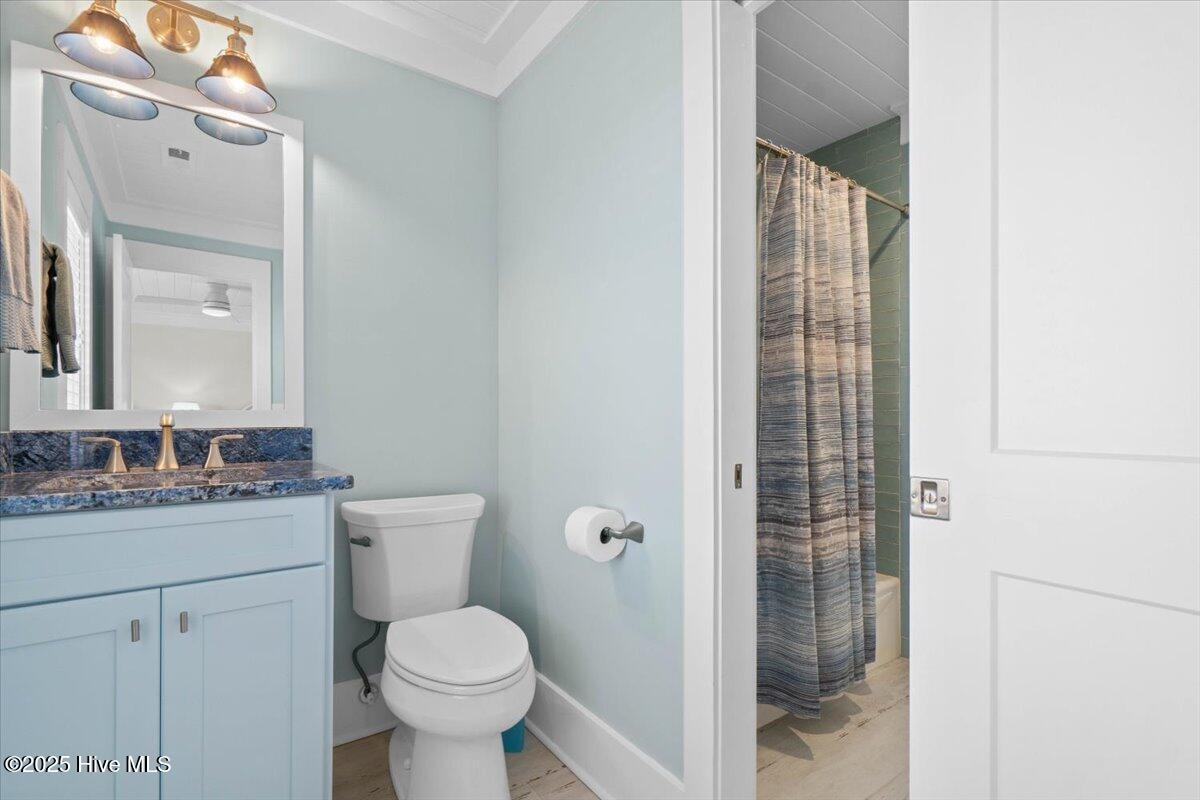 100491372 | Photo 65