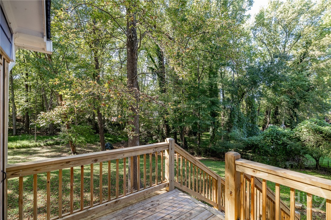 150 Breckenridge Lane