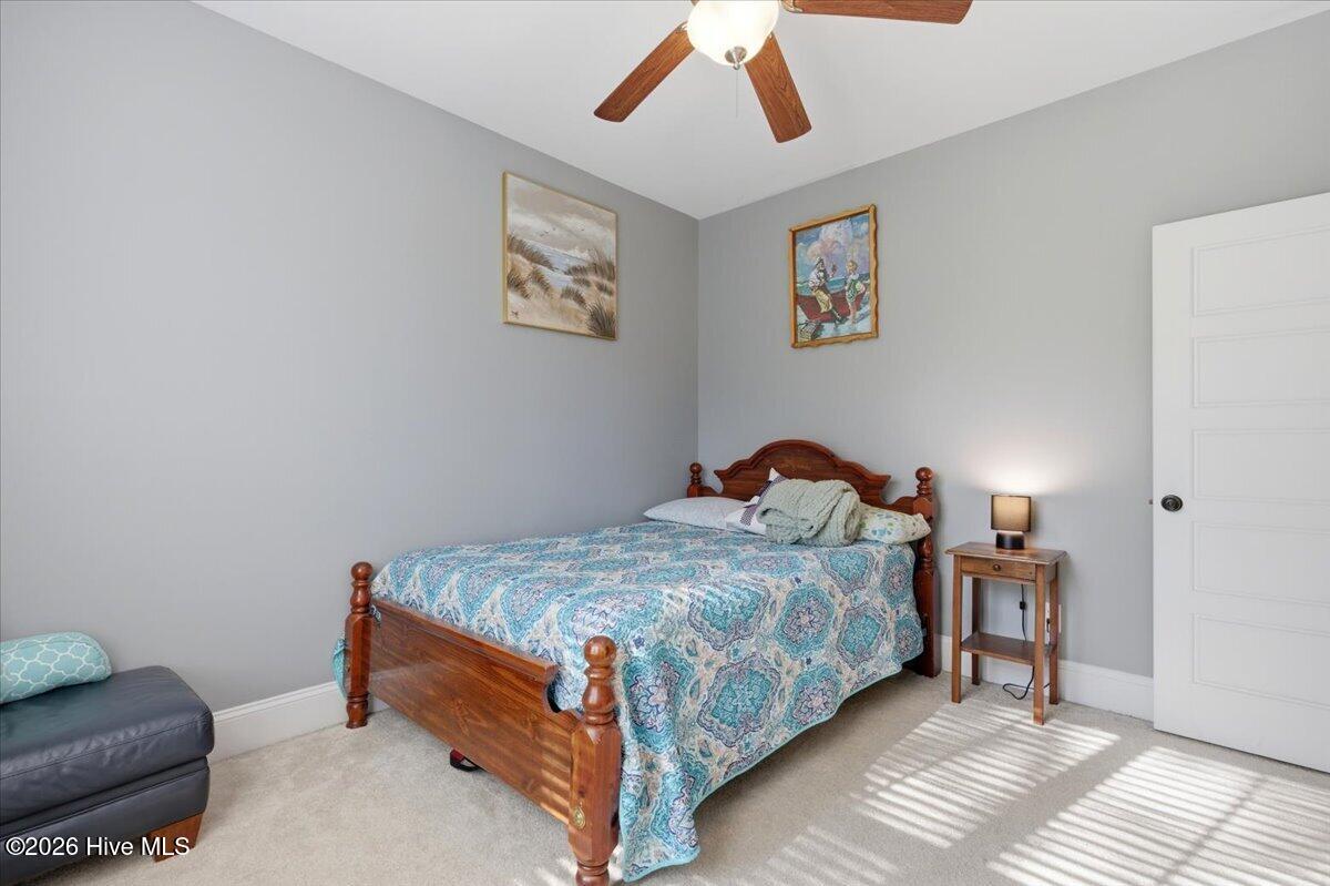 100568053 | Photo 26