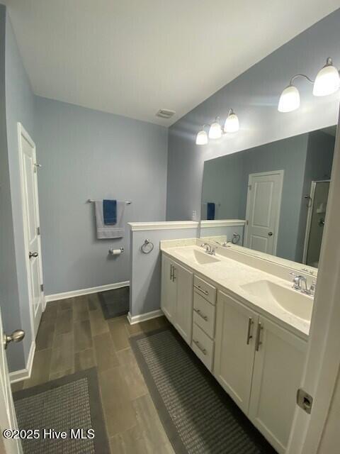 100554847 | Photo 24