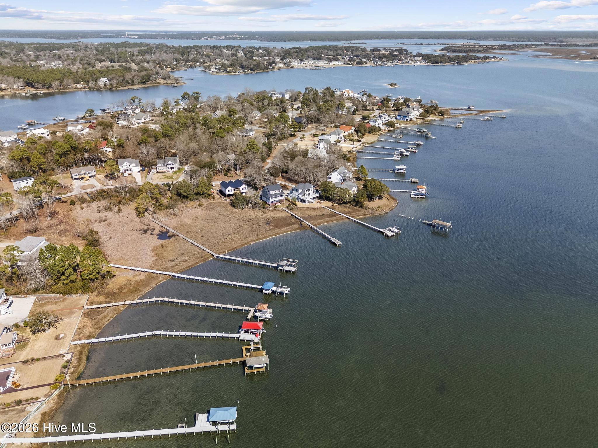 100557619 | Photo 57