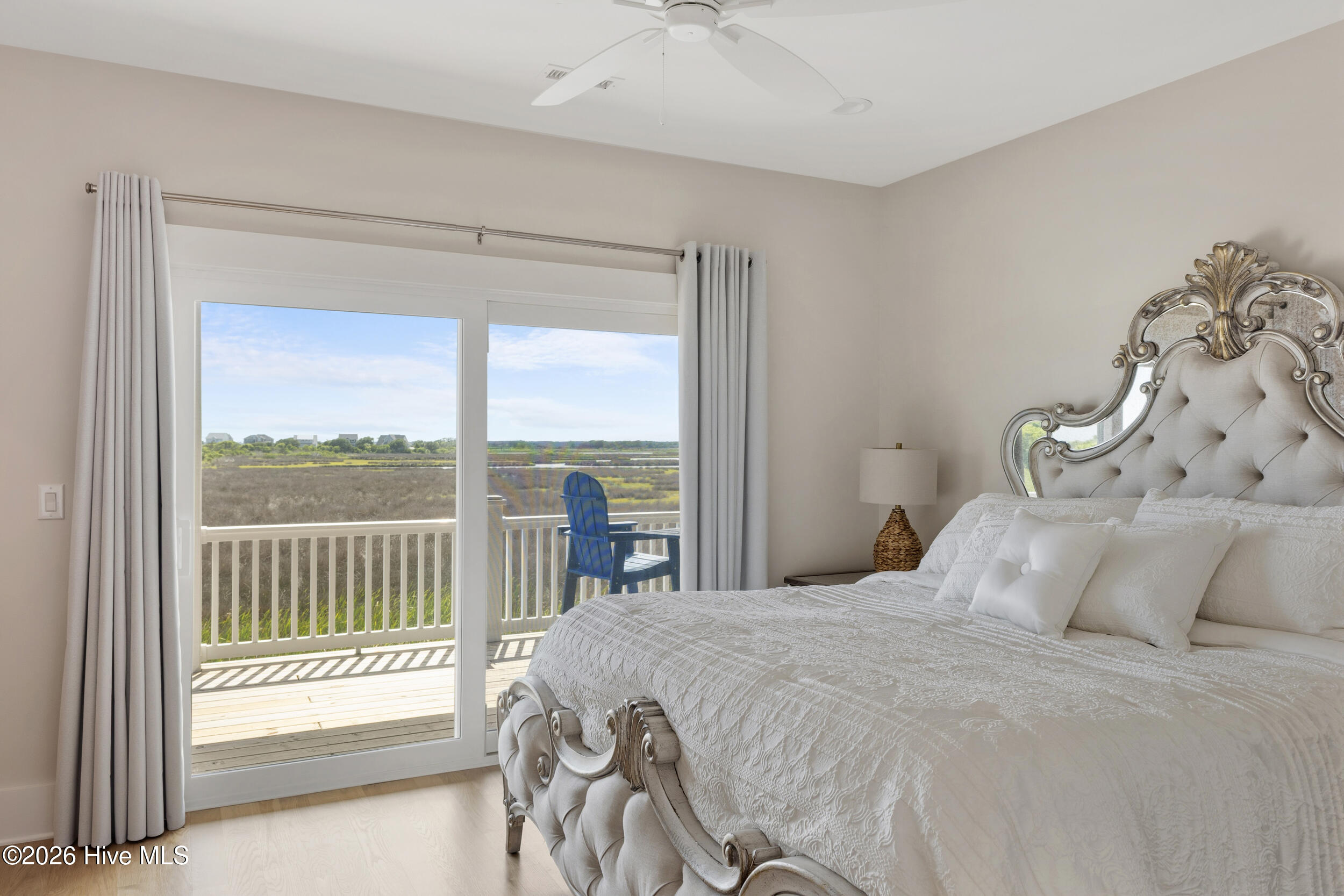221 Porto Vista Drive,North Topsail Beach