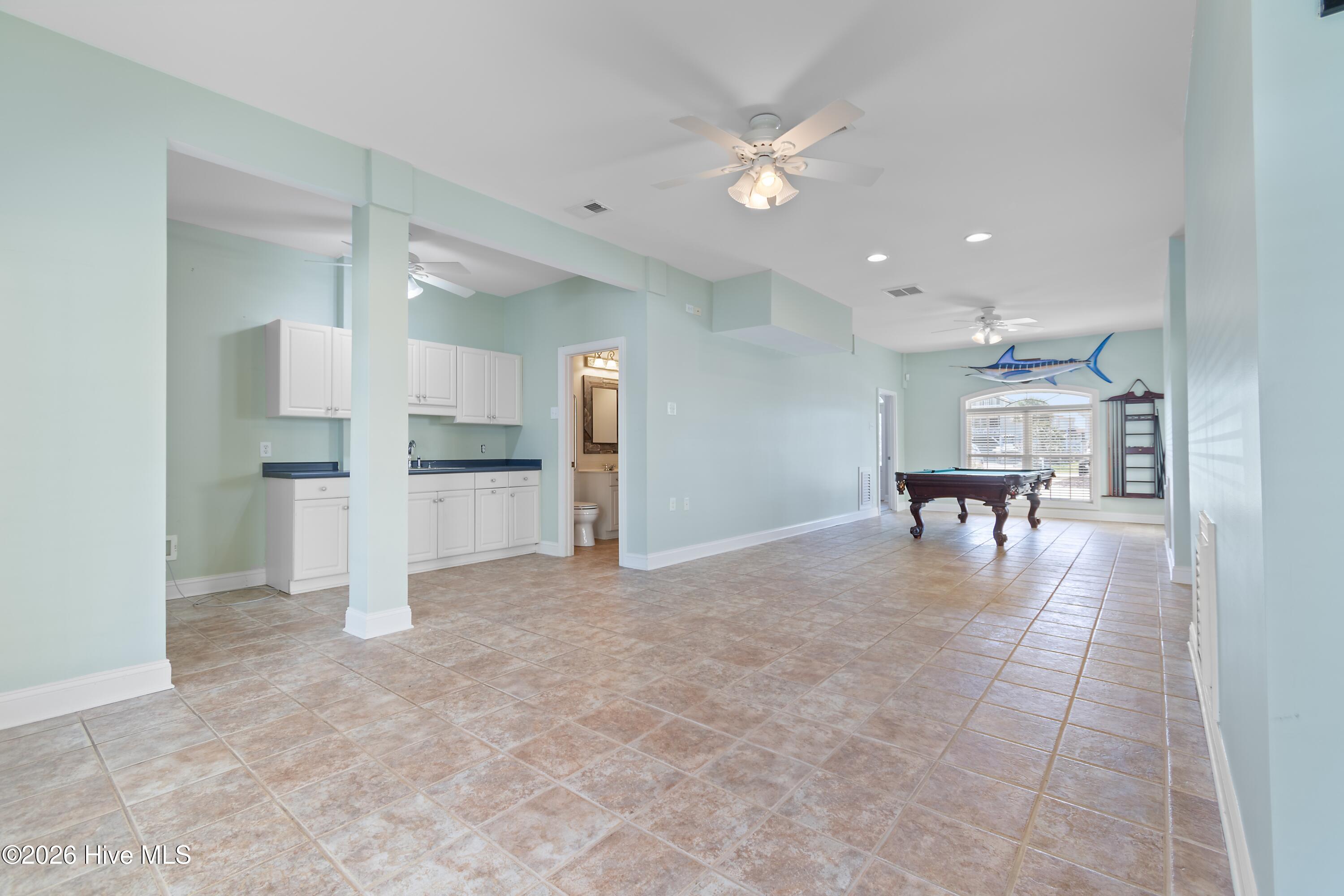 100566574 | Photo 52