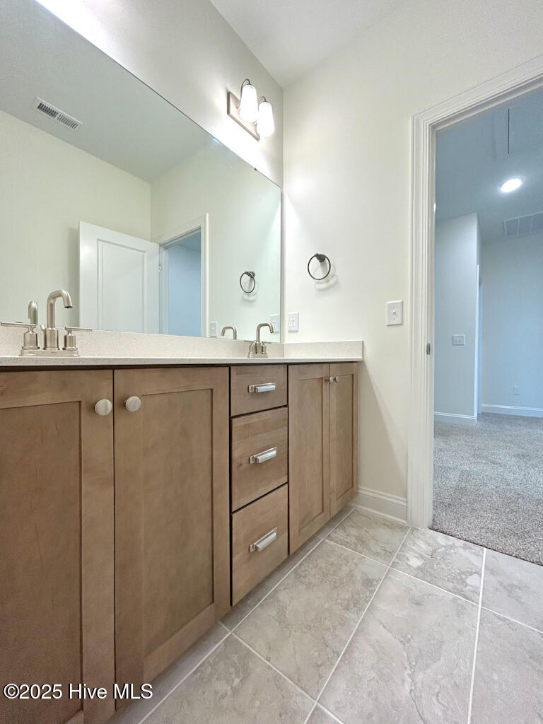 100510089 | Photo 66