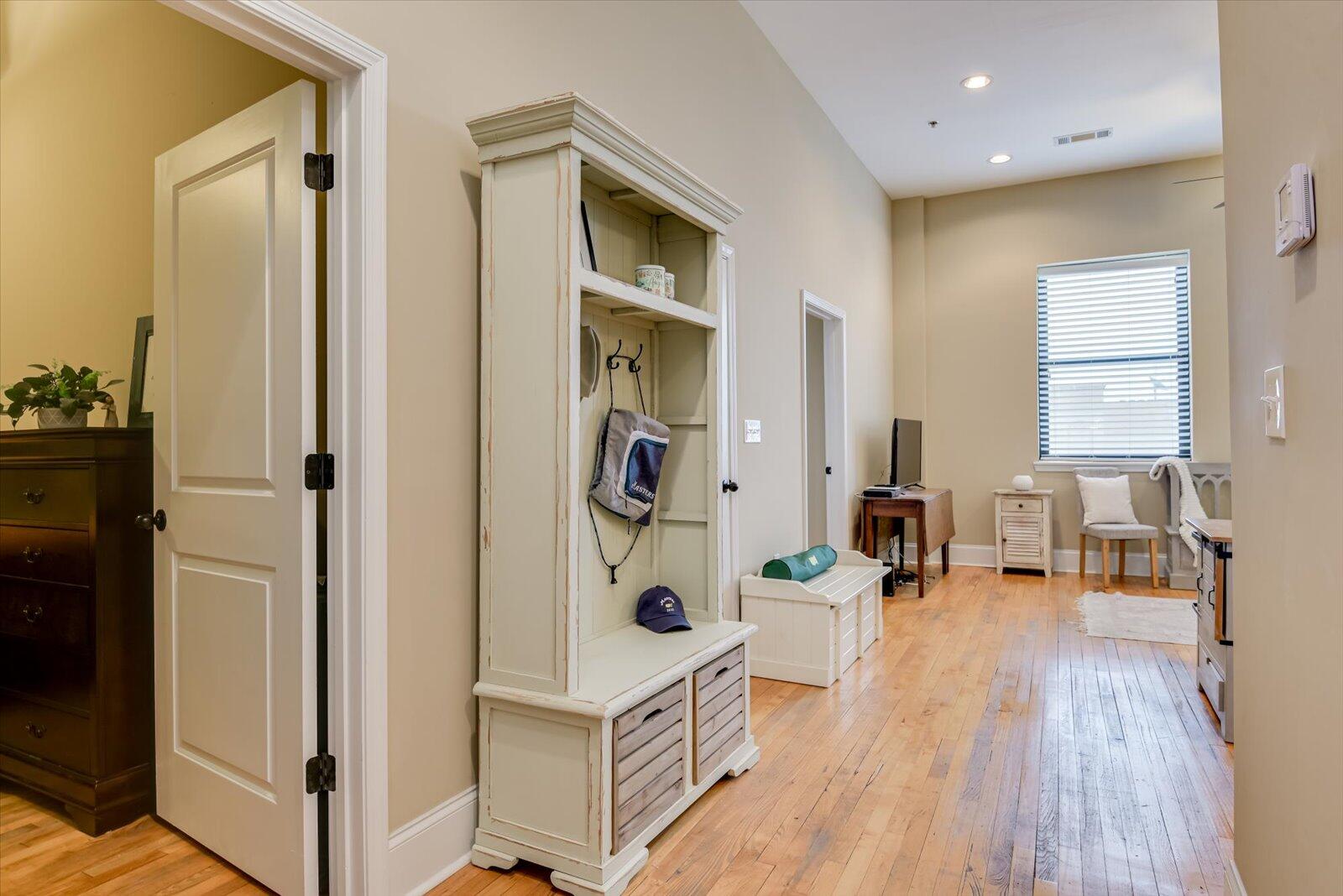 07-102-DSC_4033LRenfused