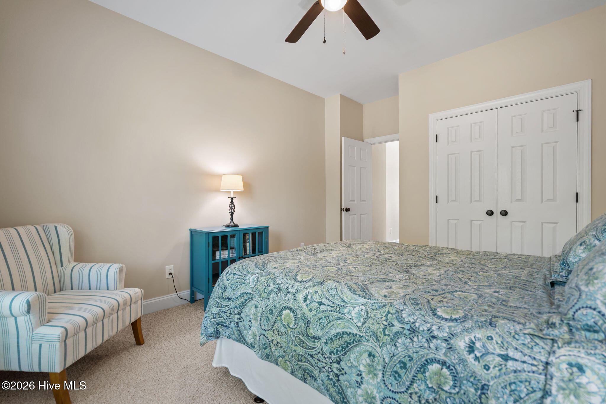 100568496 | Photo 36