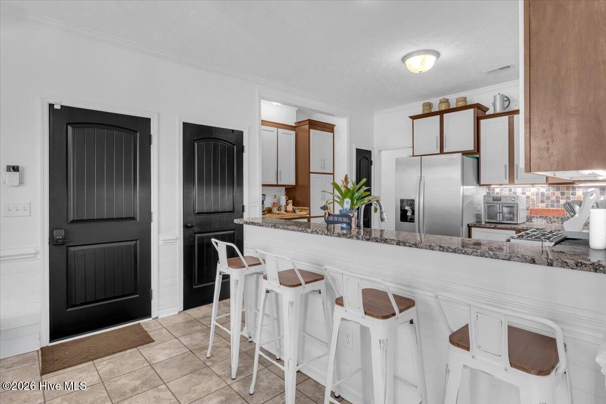 100570228 | Photo 11