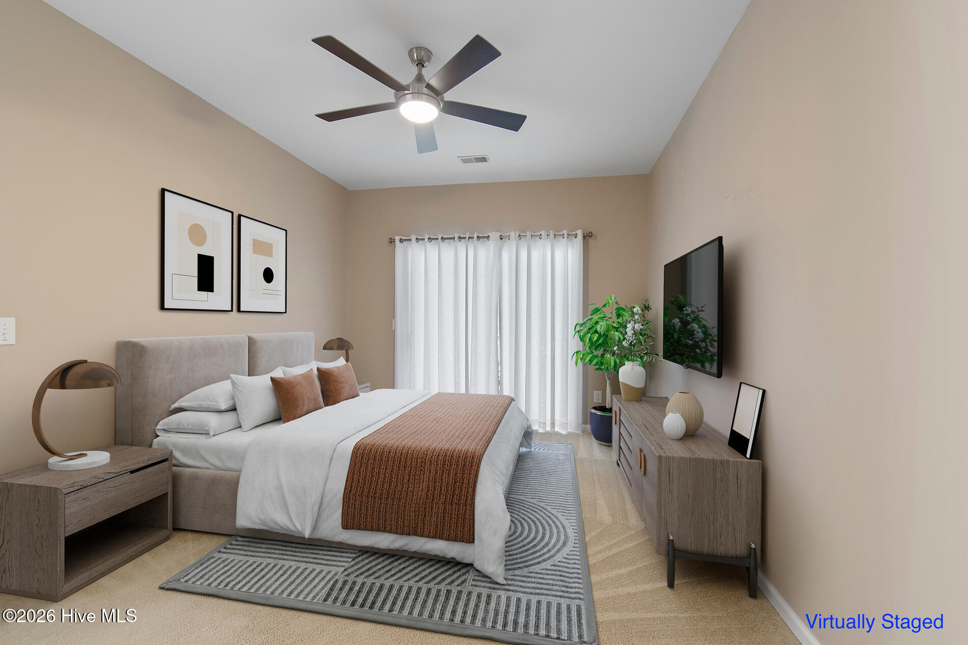 100566917 | Photo 22