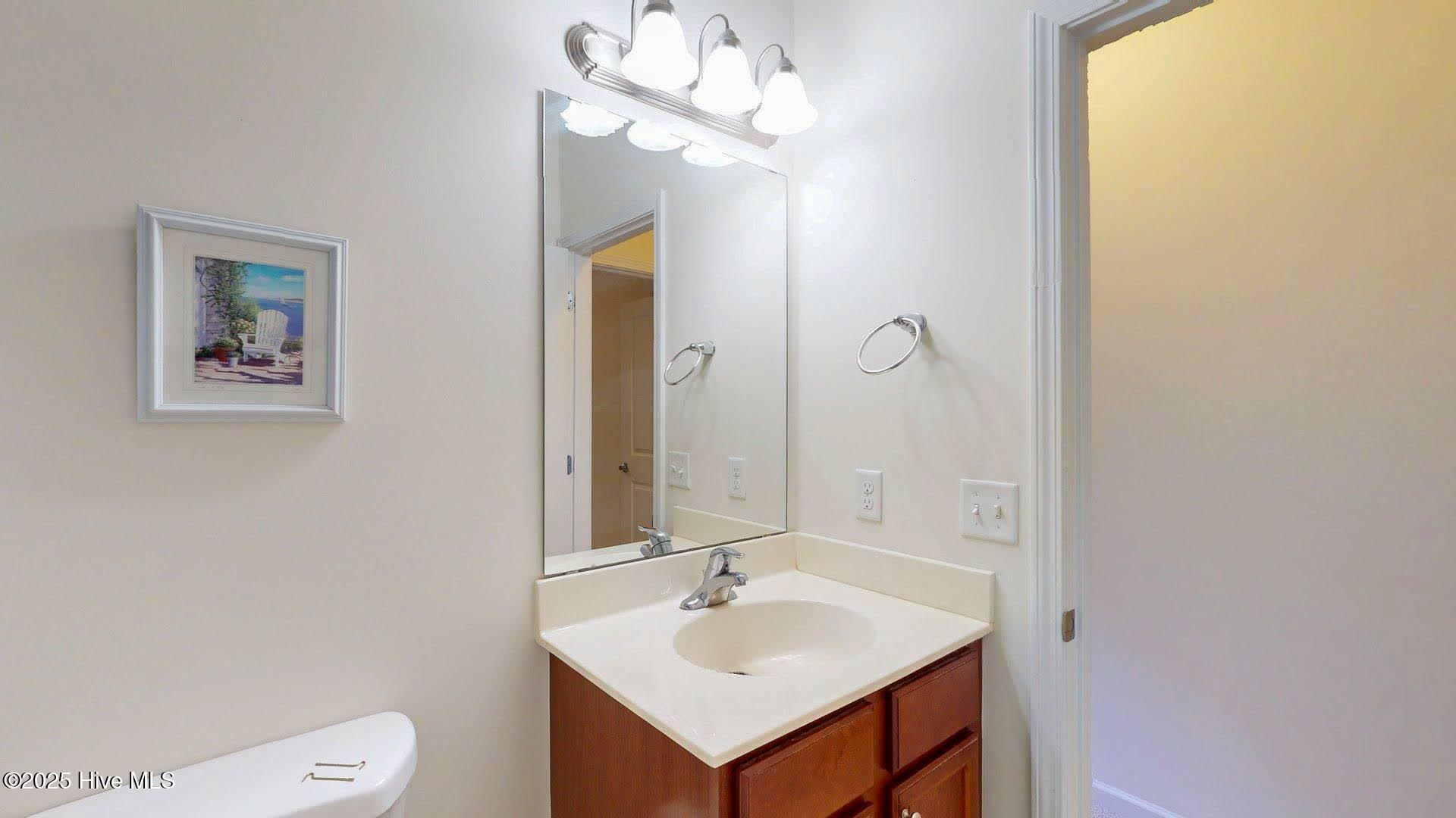 100546464 | Photo 18