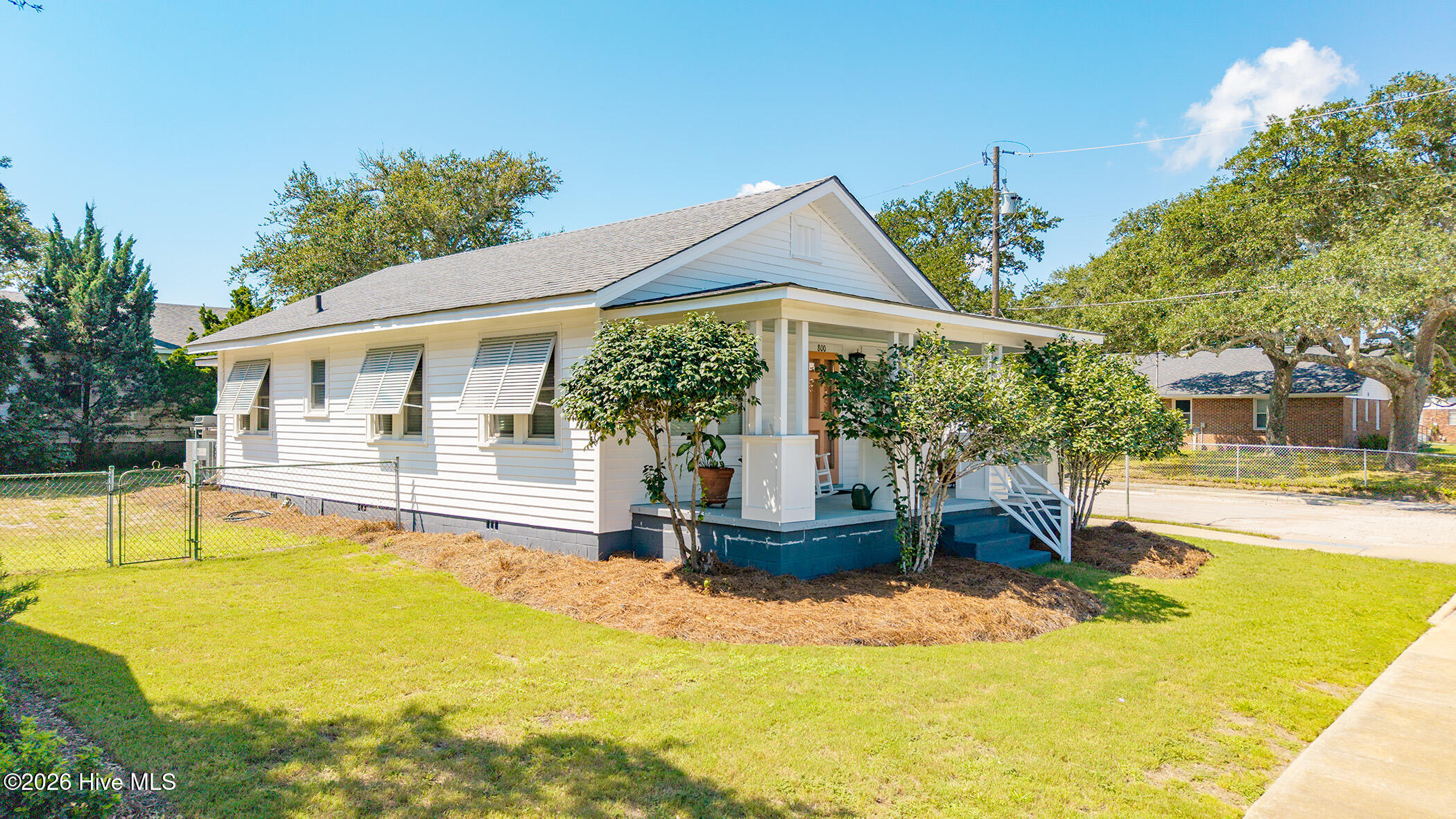 800 MULBERRY NEW PAINT (2)