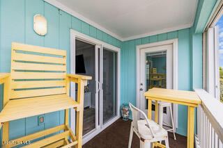 100525169 | Photo 37