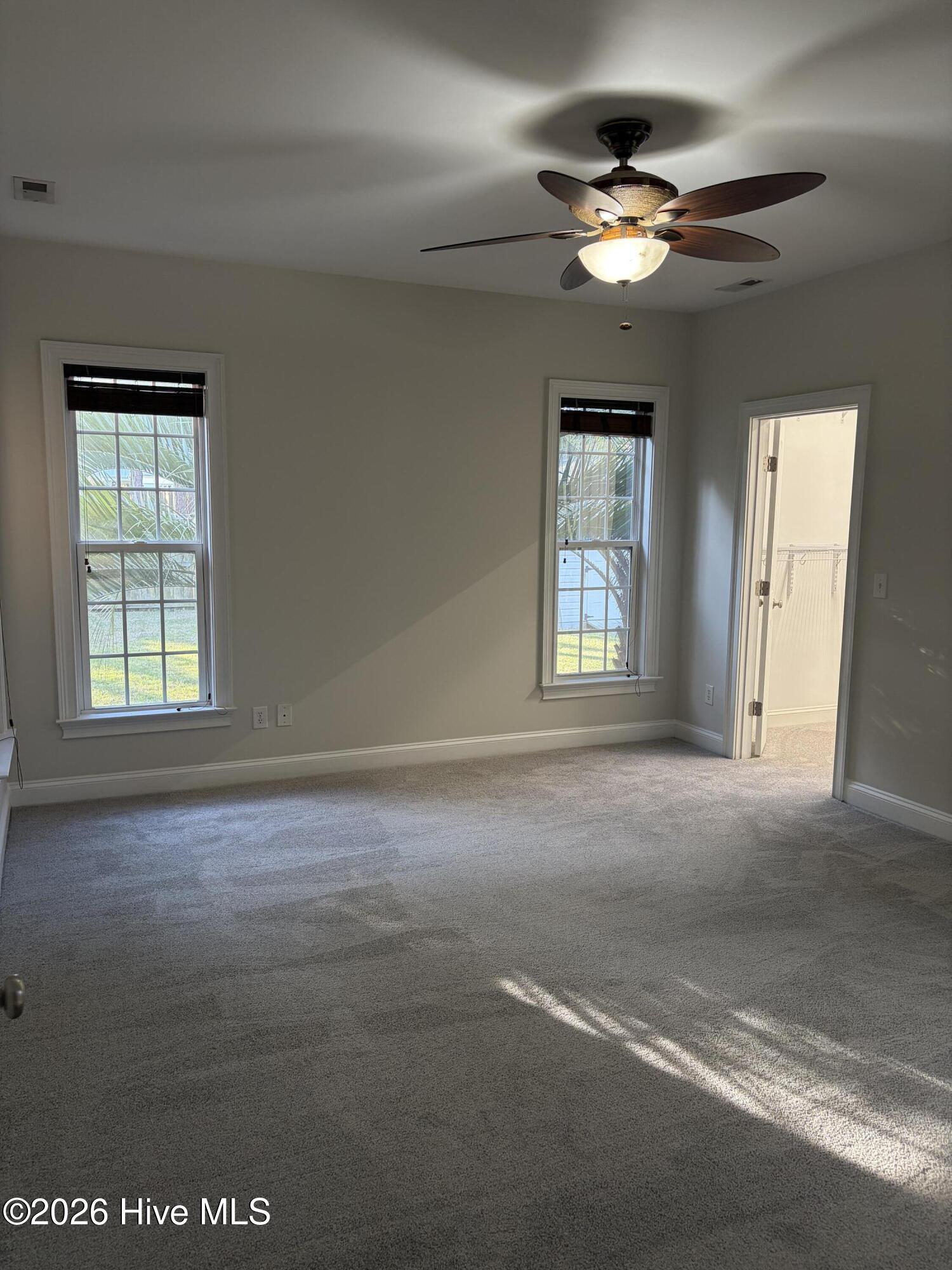 100541954 | Photo 11