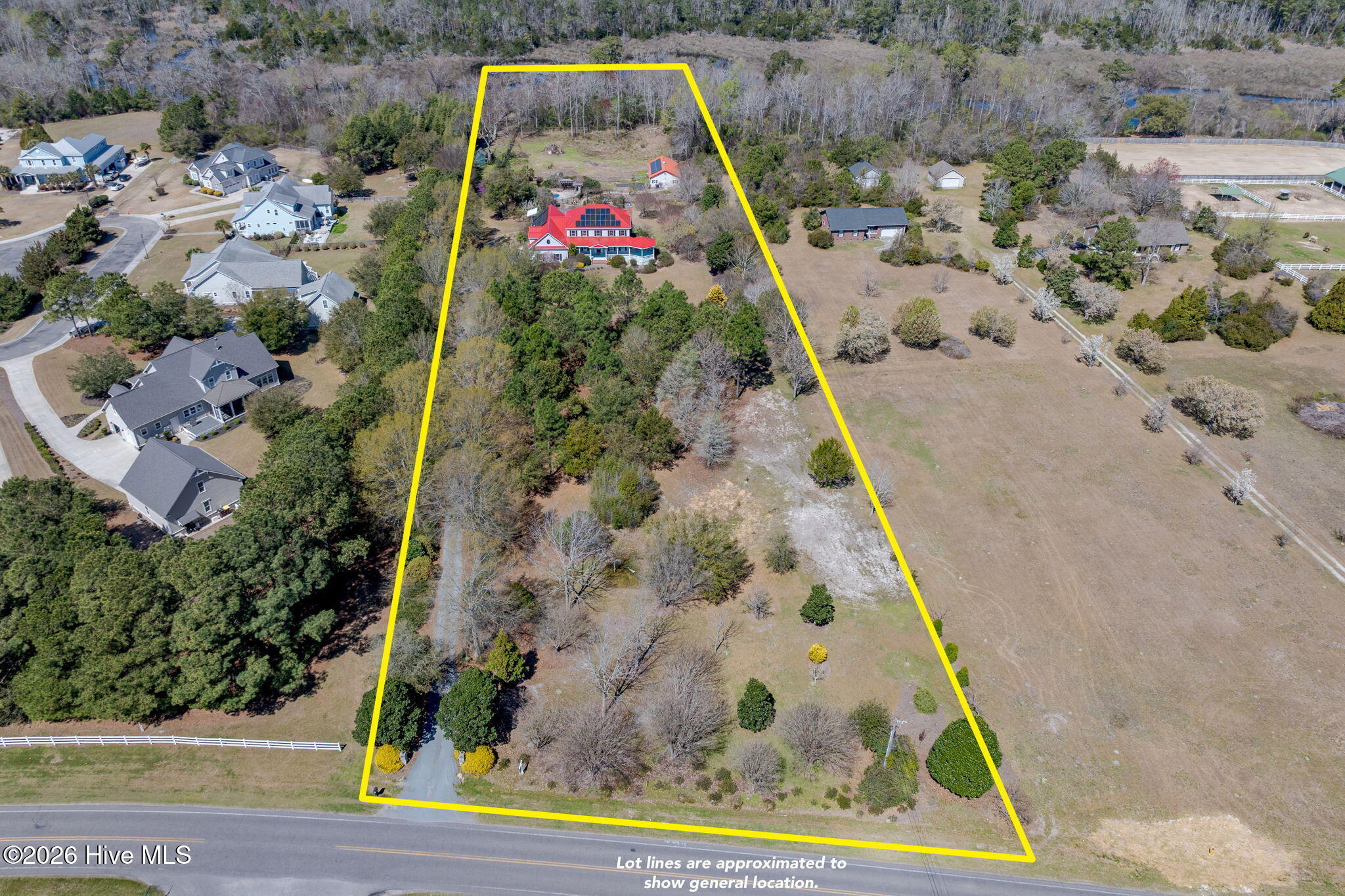 100552056 | Photo 76