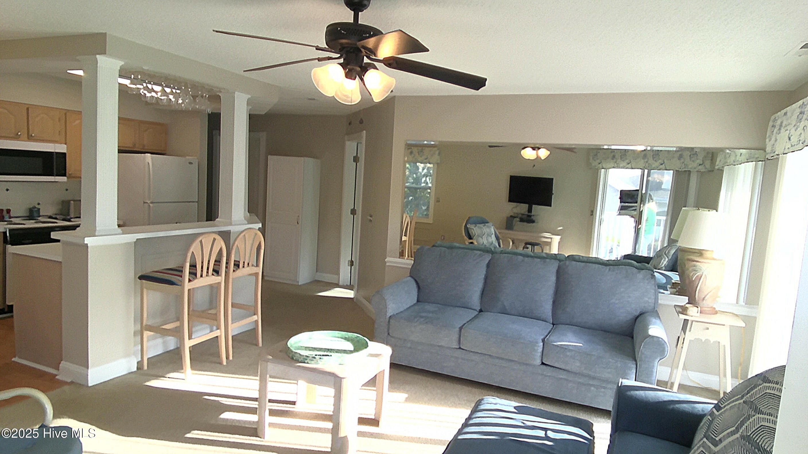 100542358 | Photo 27