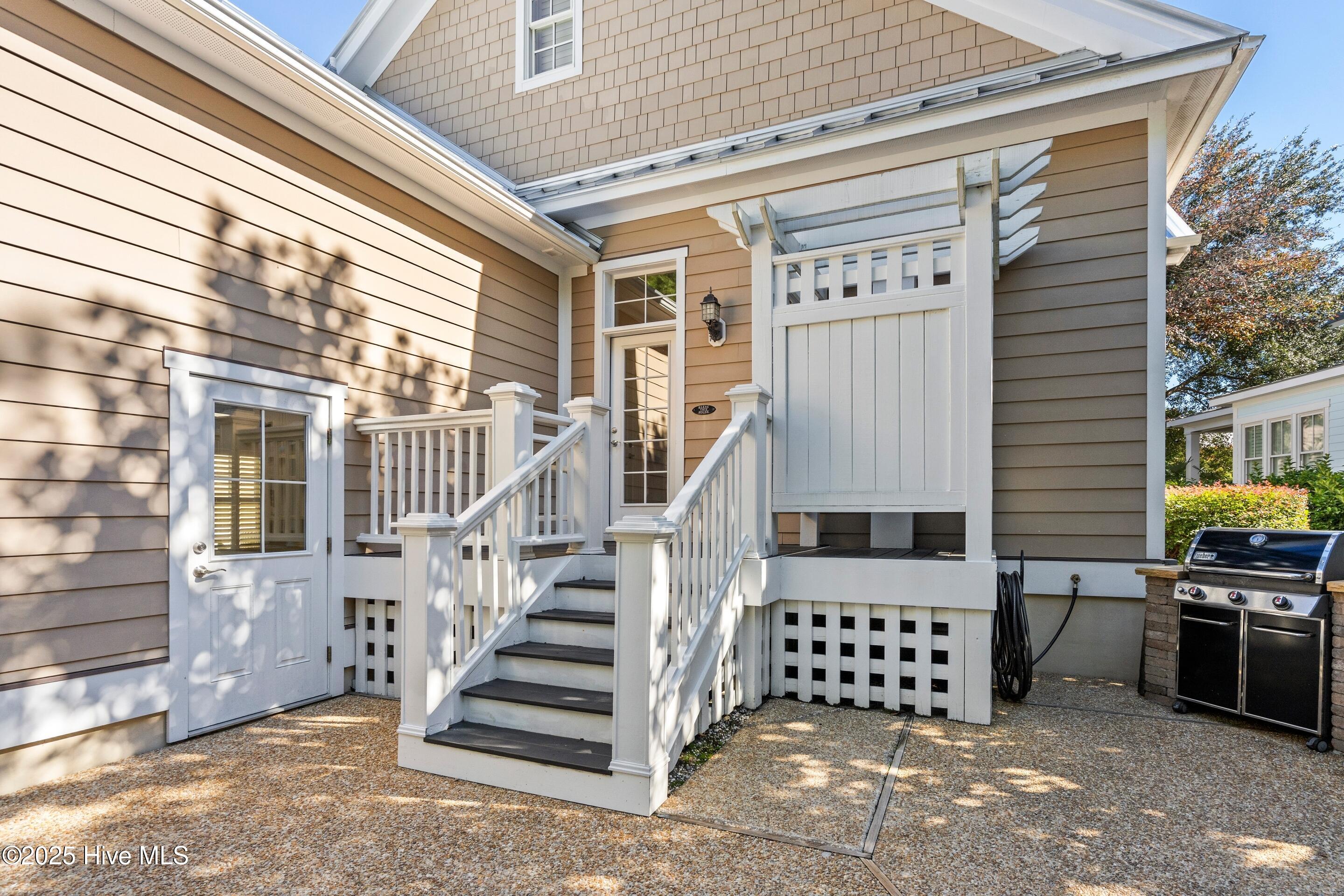 100537551 | Photo 49