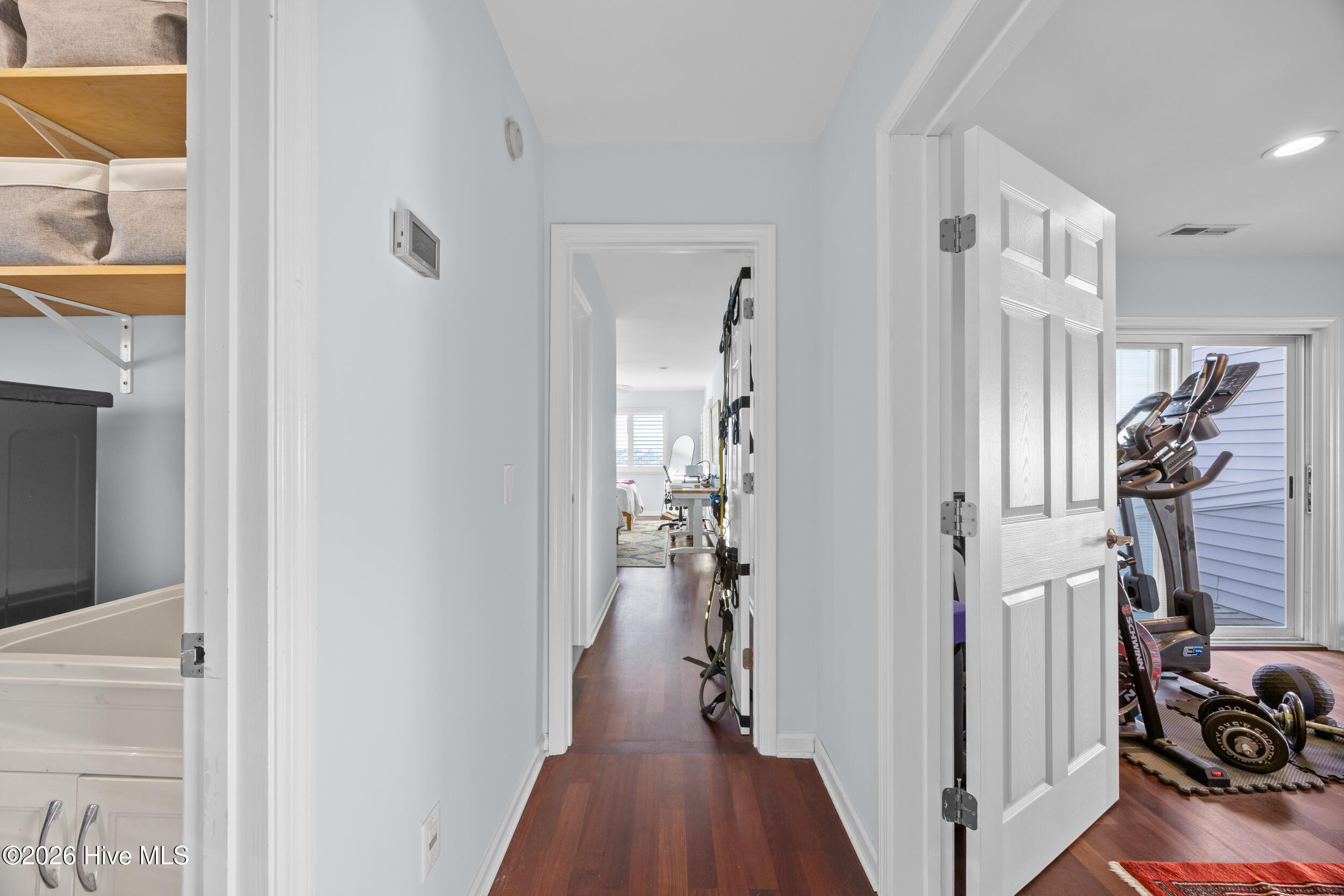 100564811 | Photo 37