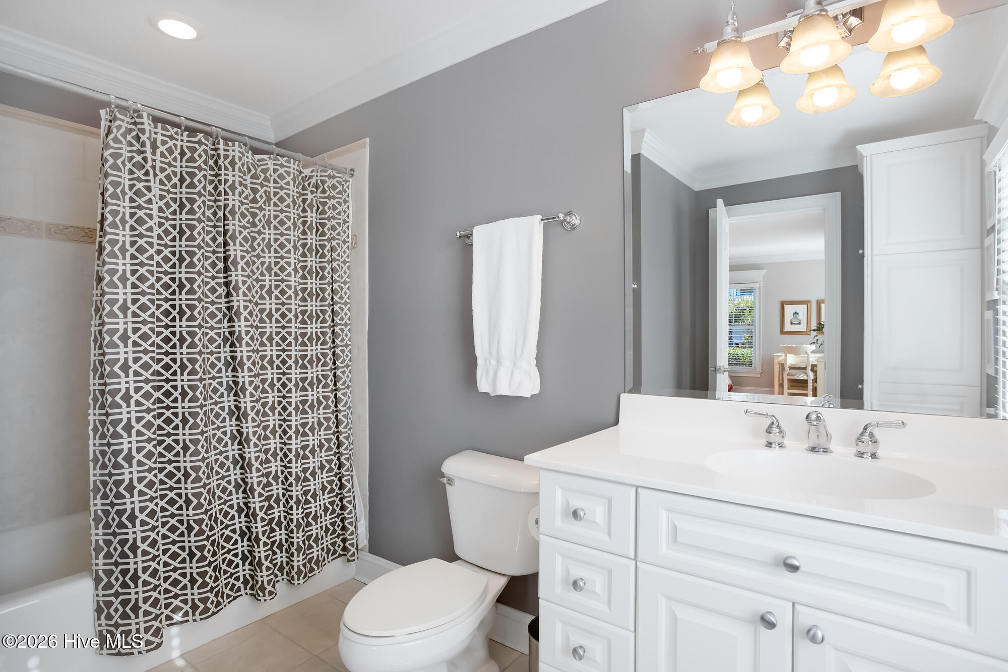 100555453 | Photo 22