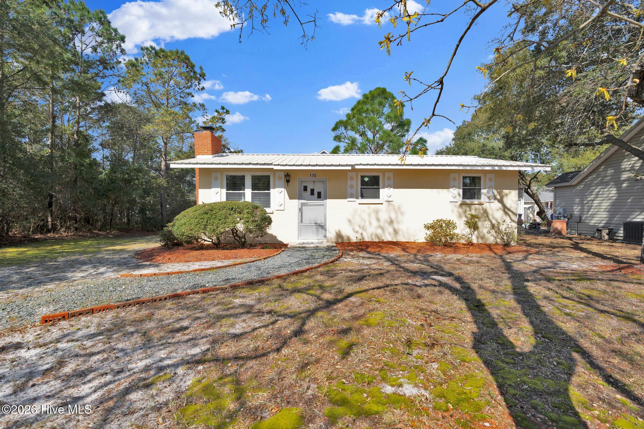 100562337 | Photo 28