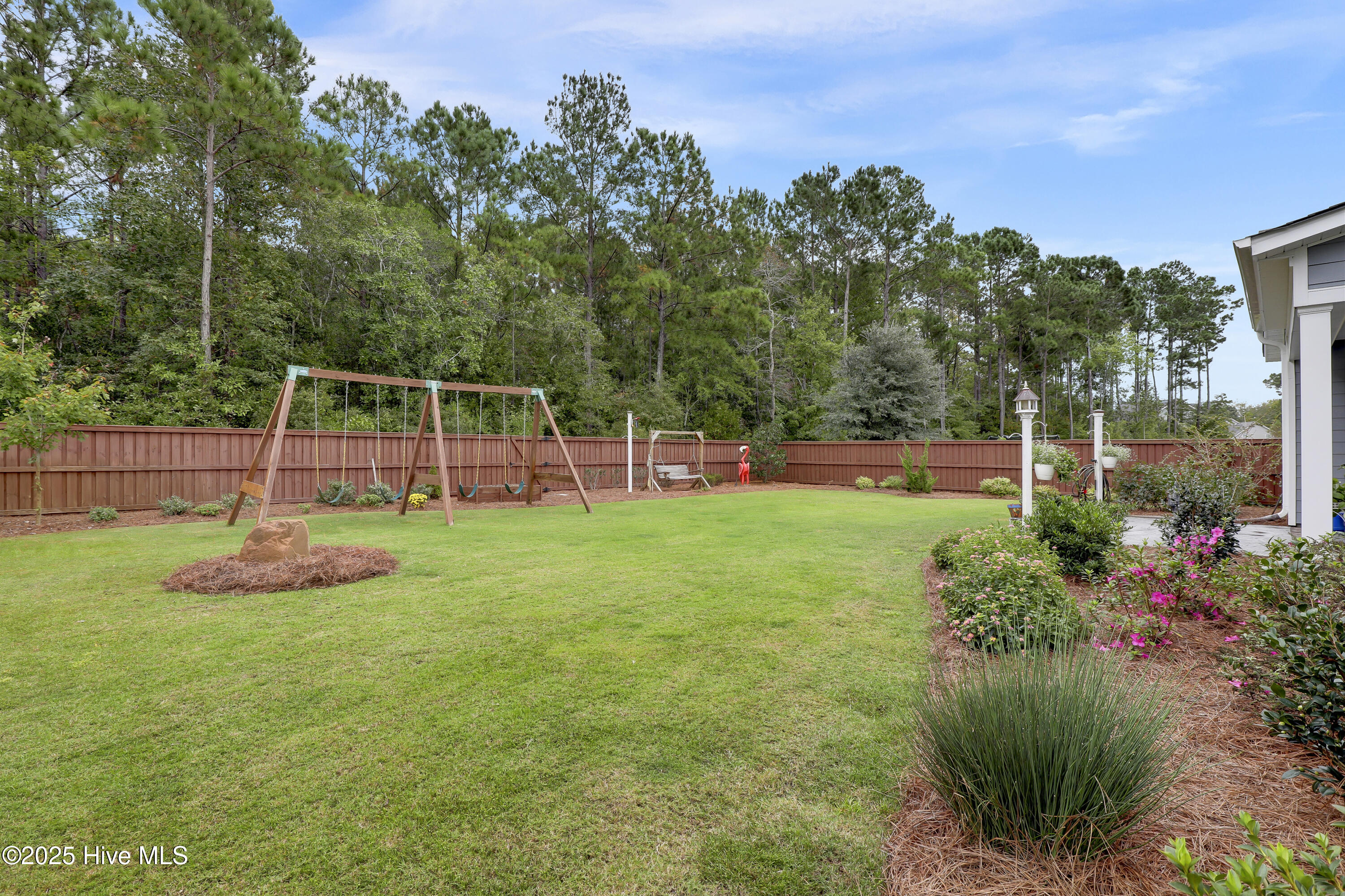 100536758 | Photo 29