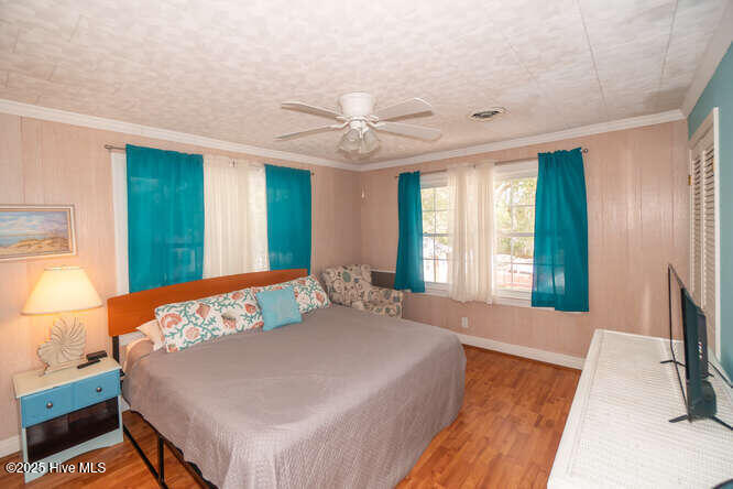 100528759 | Photo 31