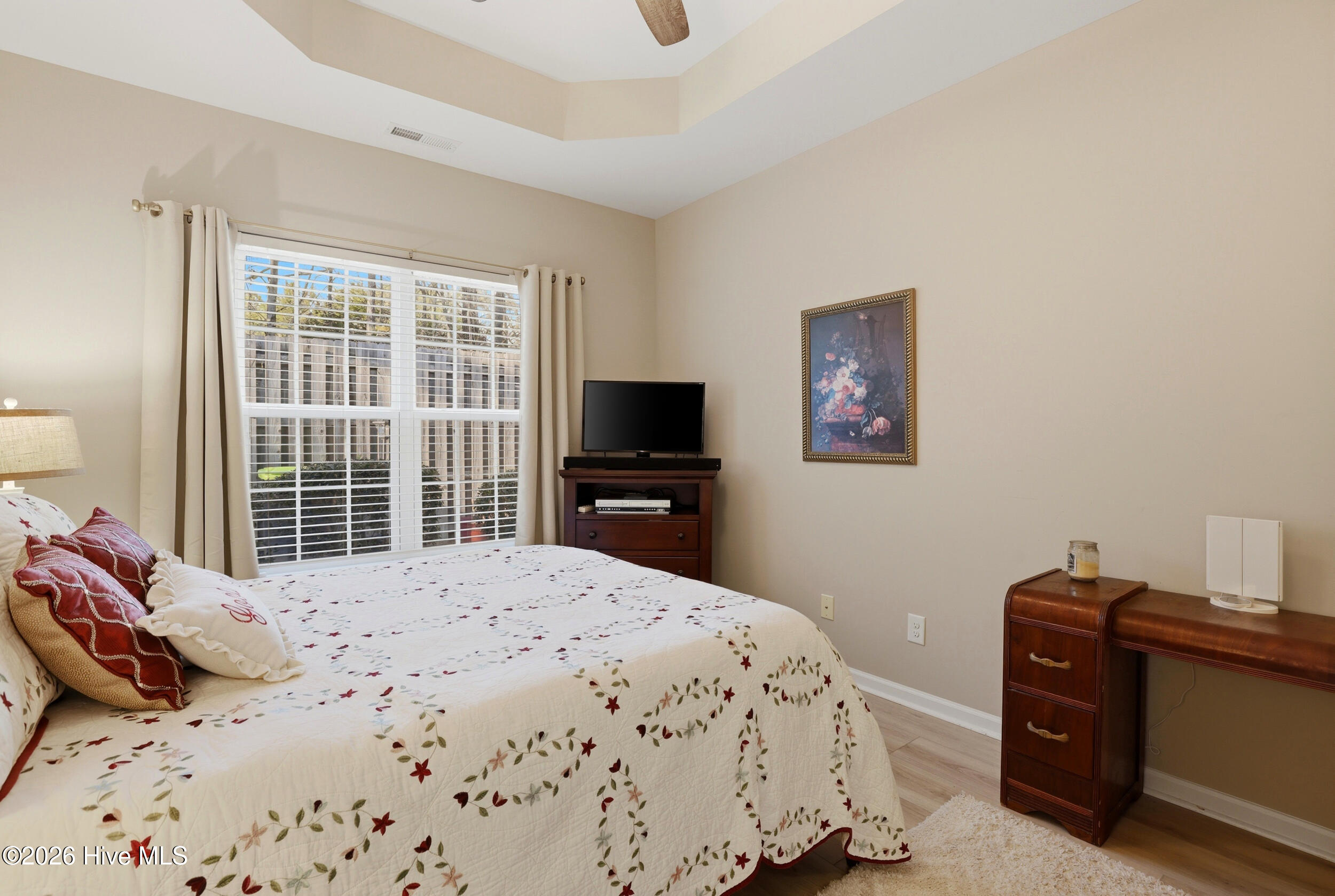 100559170 | Photo 21