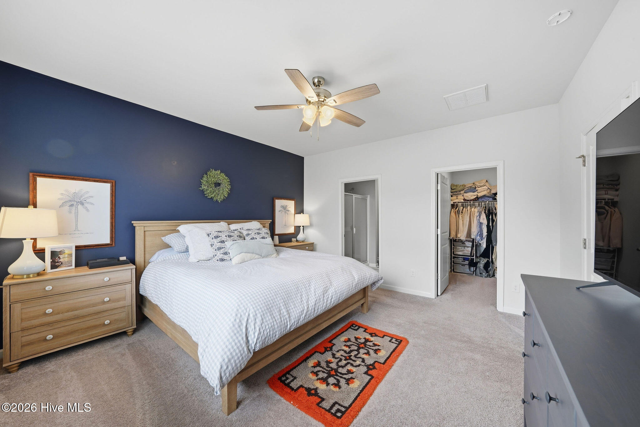 100560678 | Photo 22