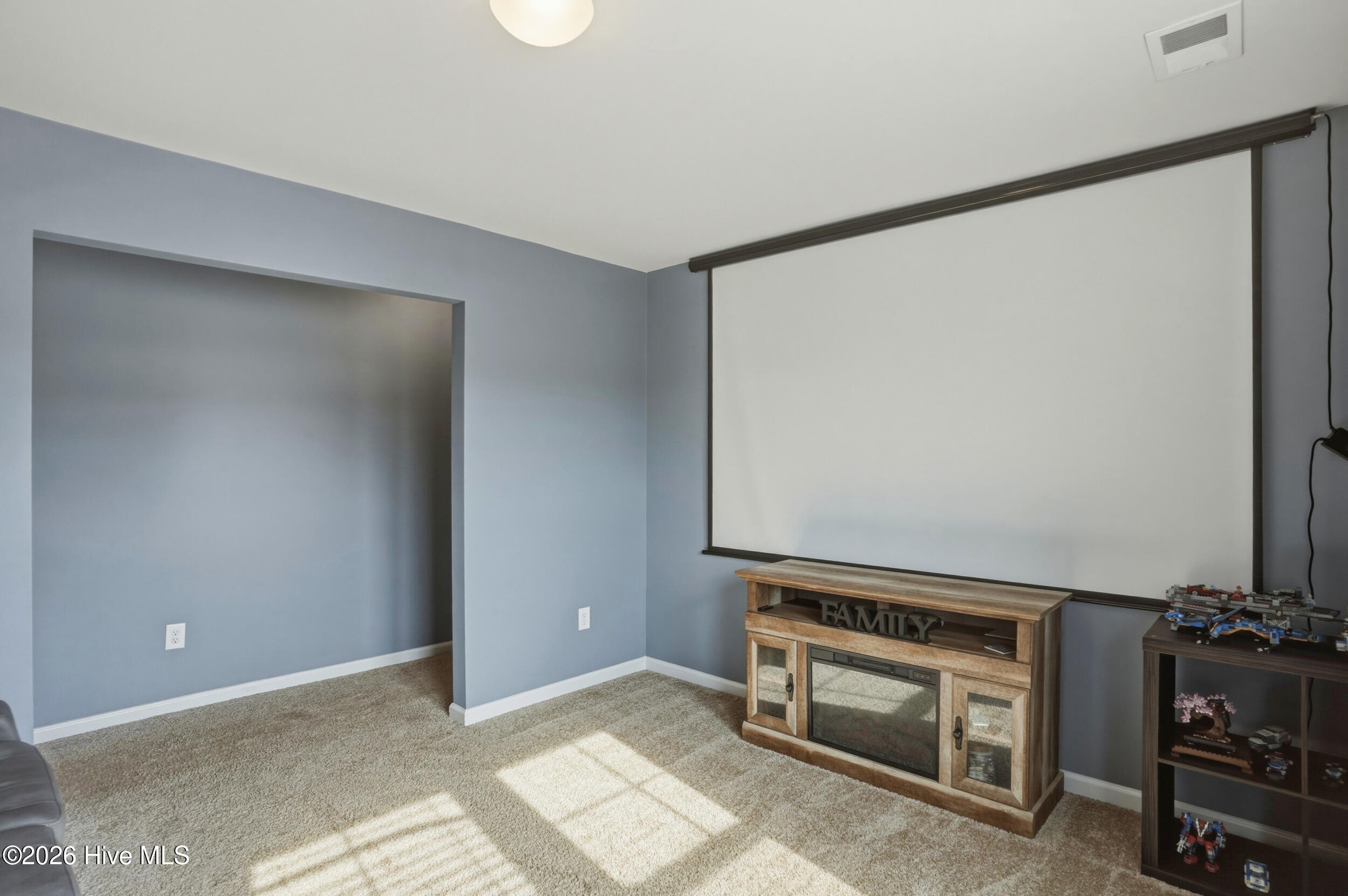 100556513 | Photo 30