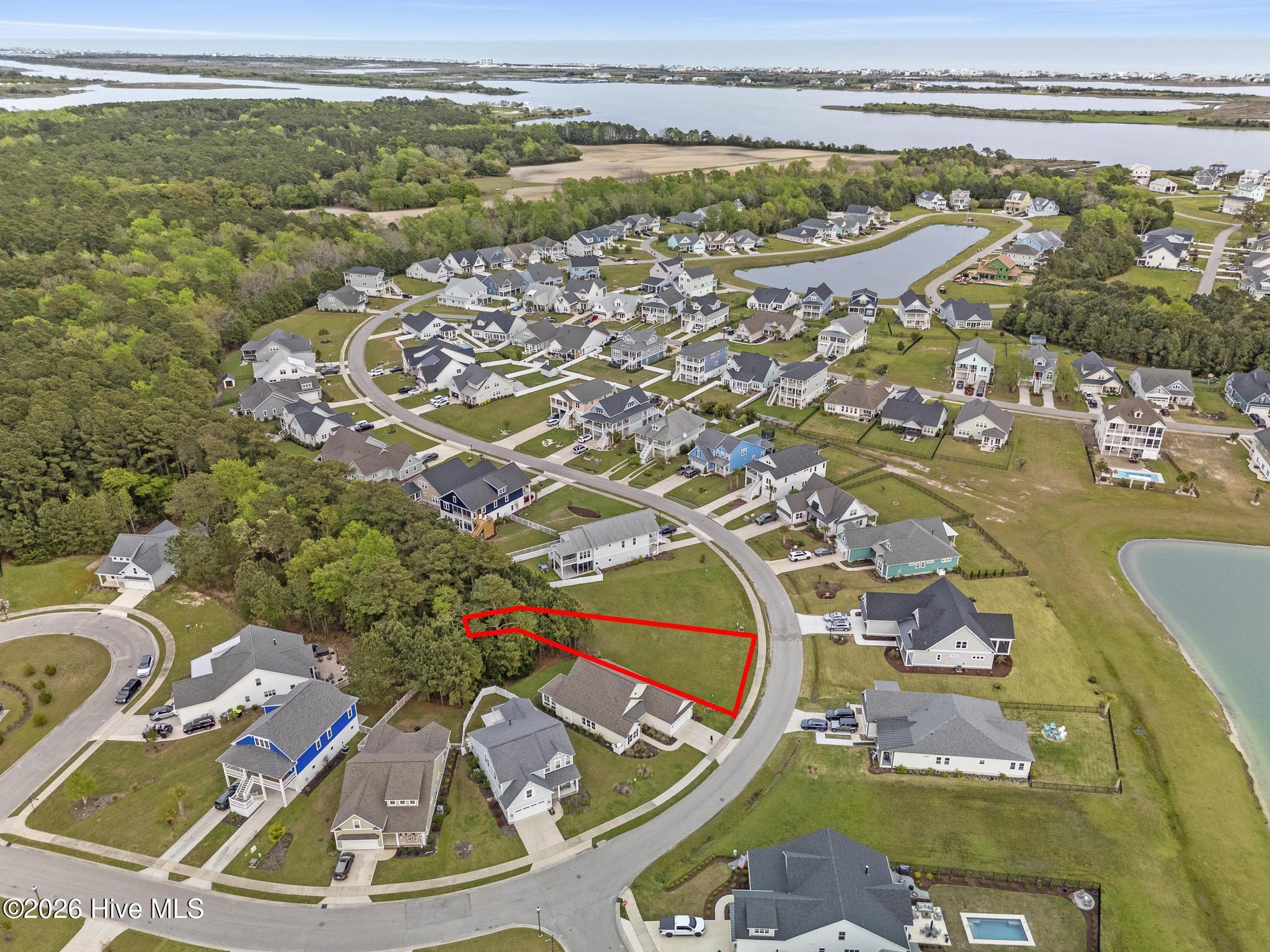 100564702 | Photo 16