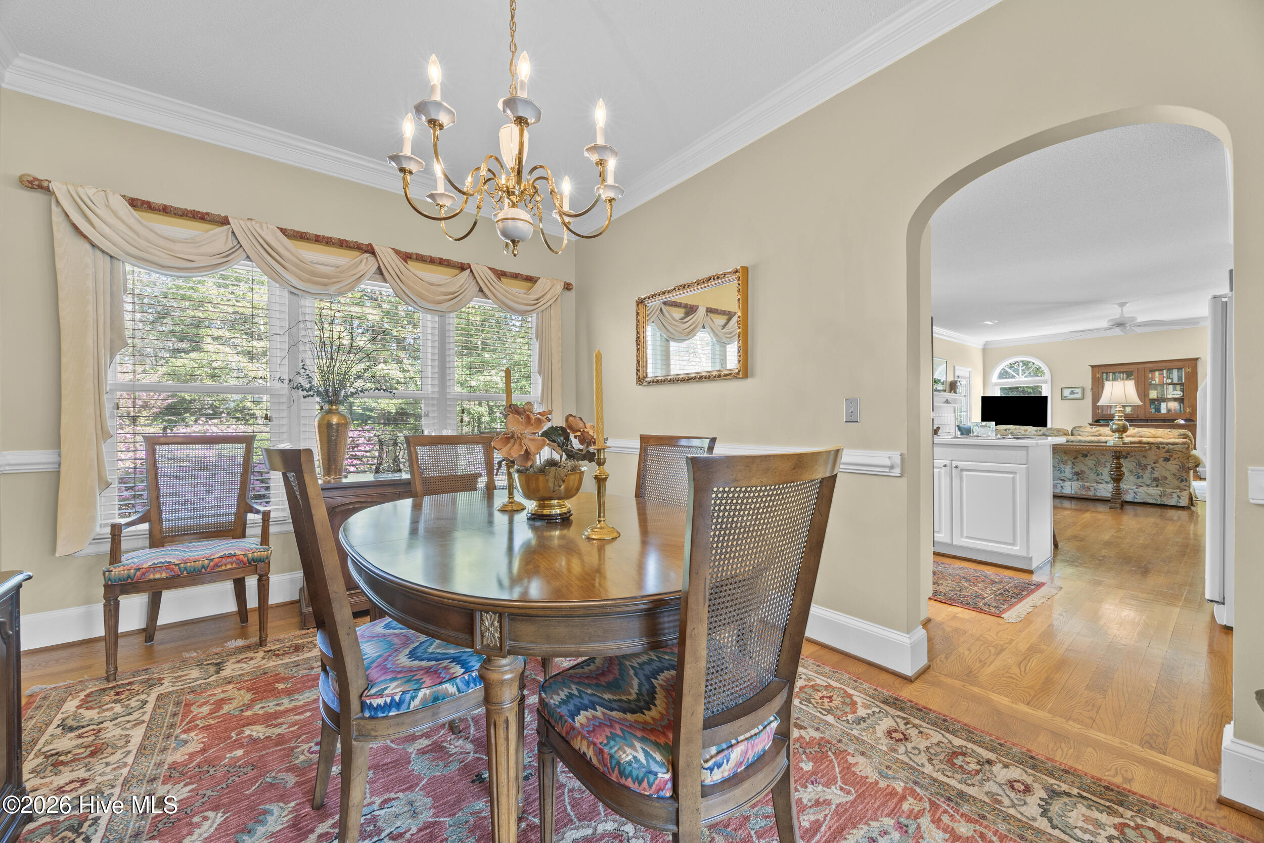 100564035 | Photo 18