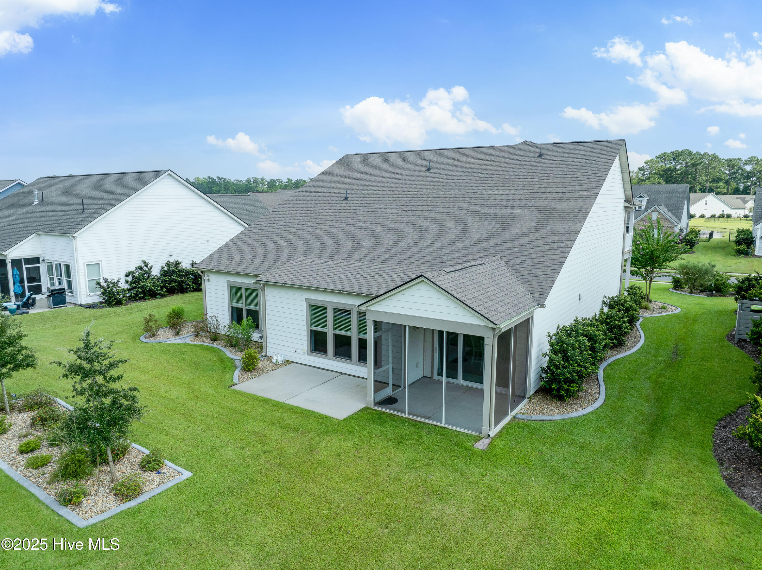 100526662 | Photo 62