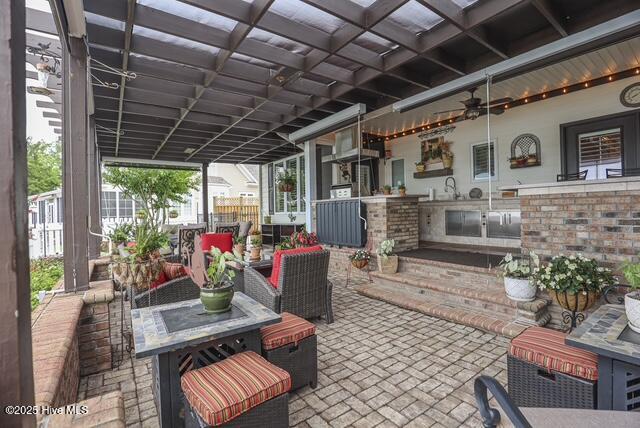 100515842 | Photo 40