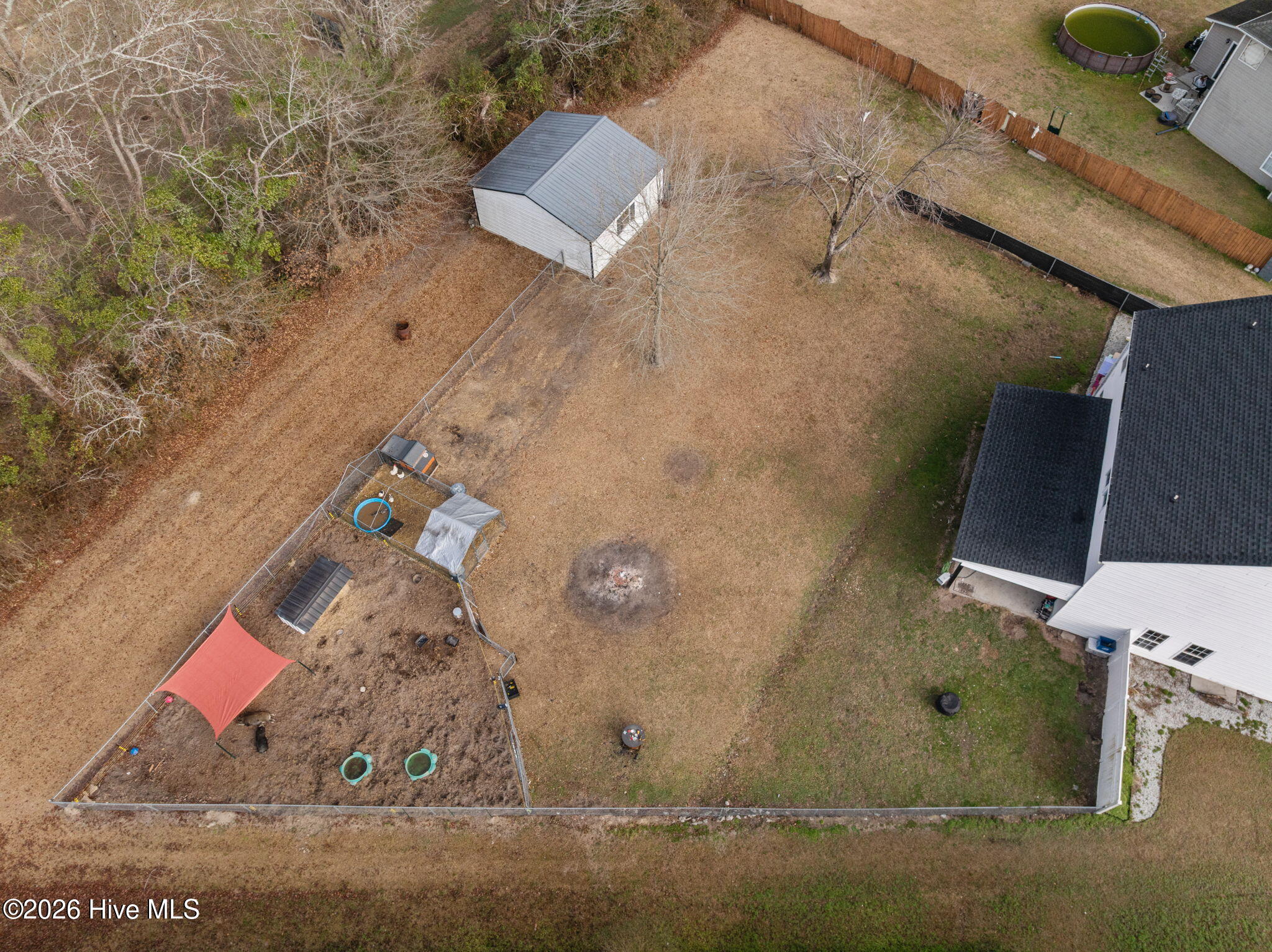 100547429 | Photo 43