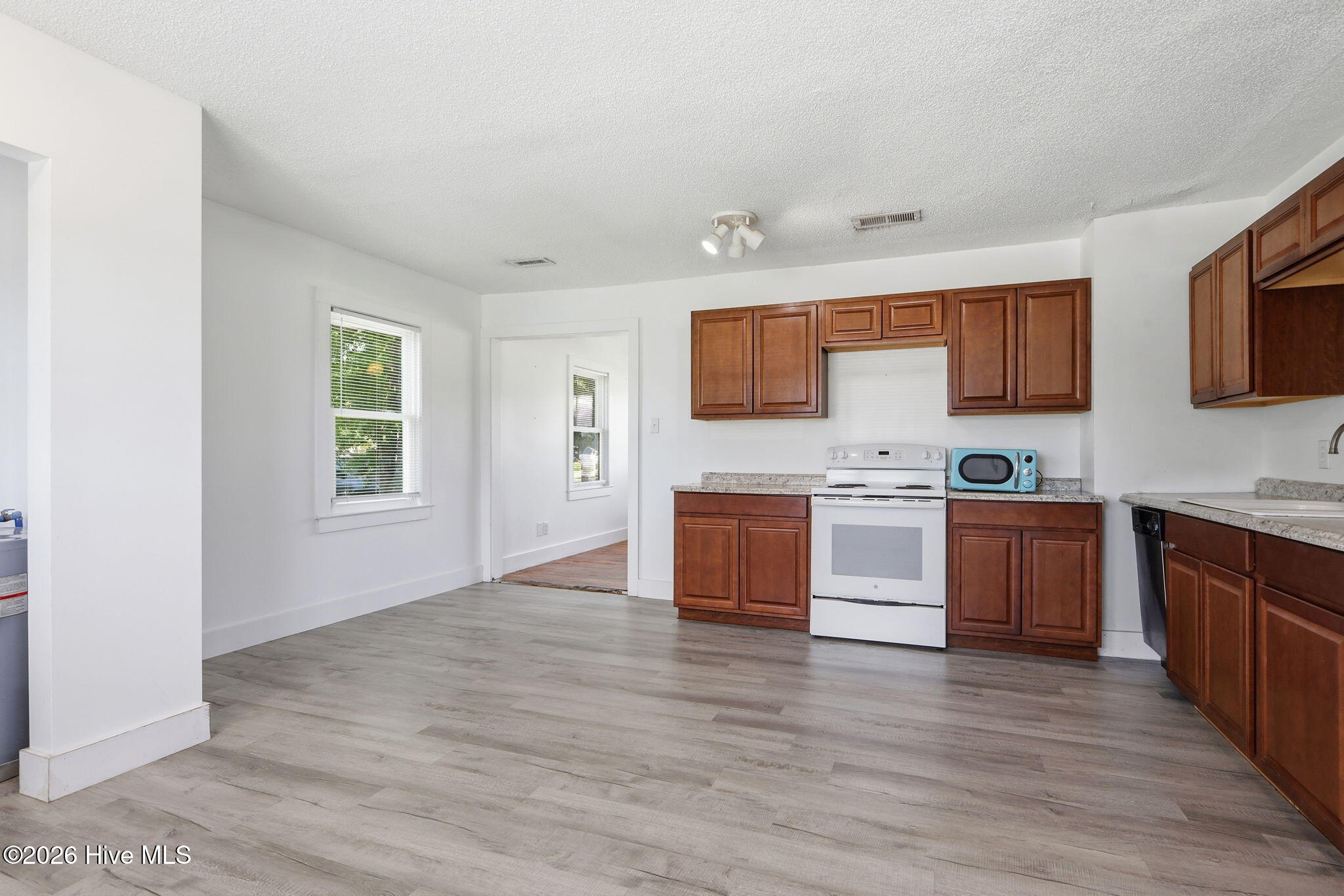 813 N 20th Street,Morehead City