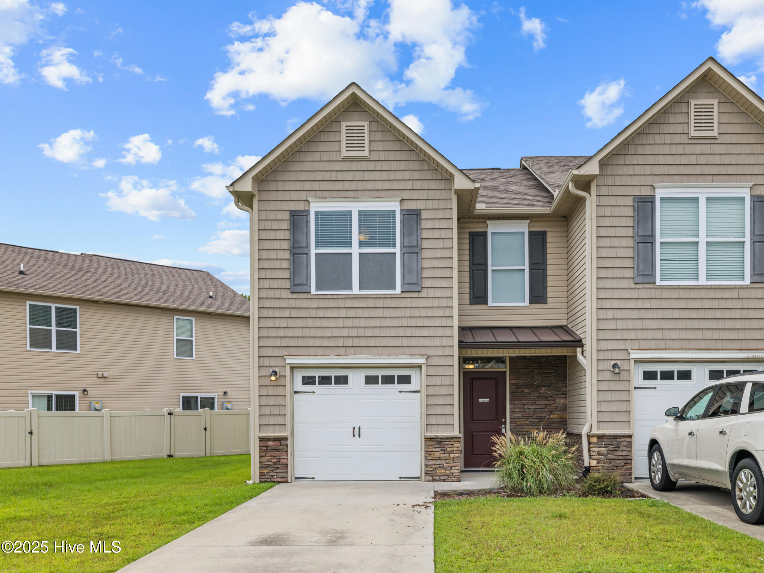 201 Boyington Place Road,Midway Park