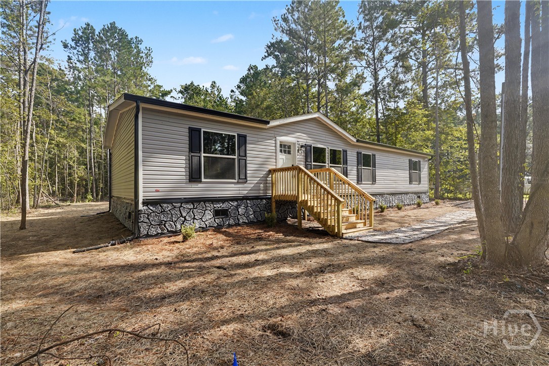 Photo 2 of Manufactured home for sale at 1110 Lecounte Rd Sw, Townsend, GA 31331 | MLS# SA364827 | Listing updated on 2026-09-22
