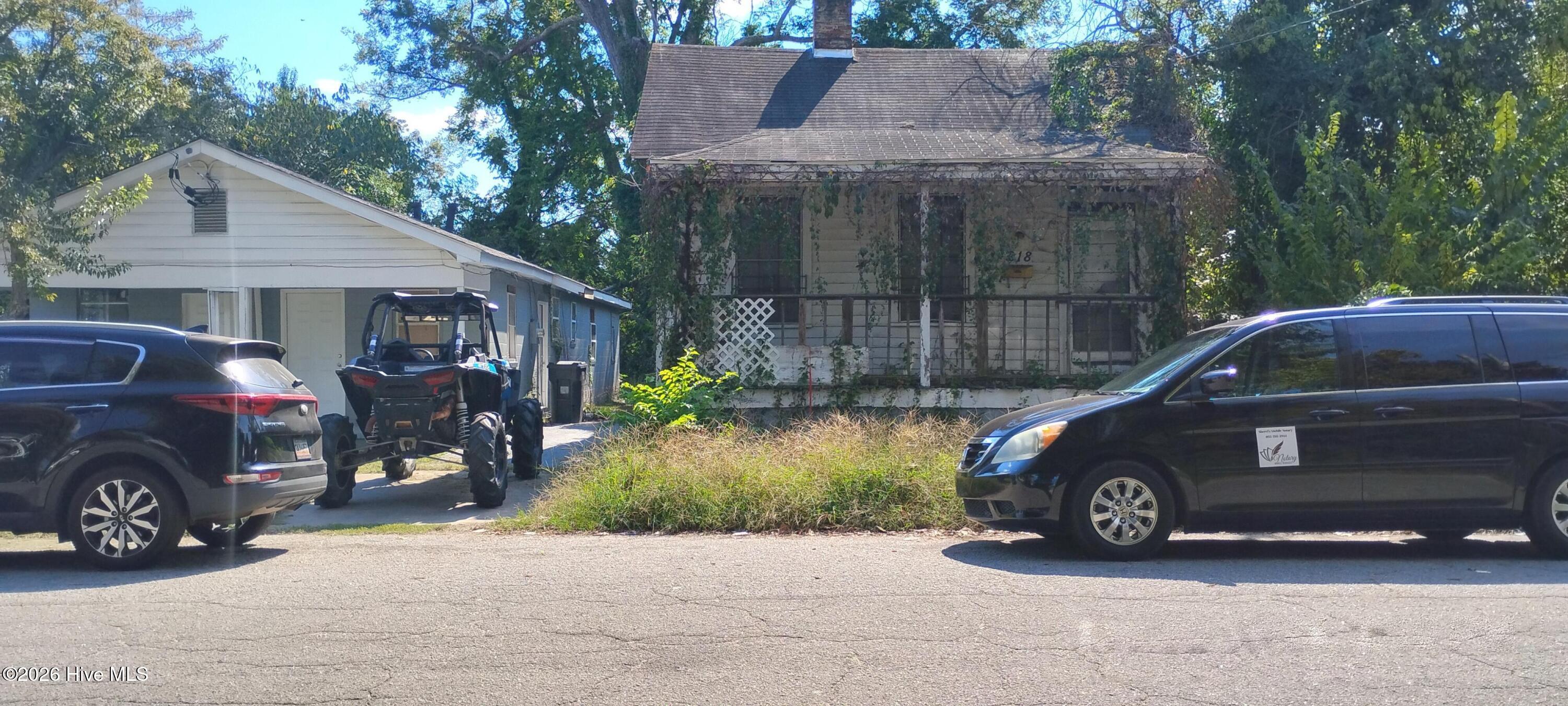 Photo 4 of Single family home for sale at 218 Walker St, Augusta, GA 30901 | MLS# 100606425 | Listing updated on 2026-10-01
