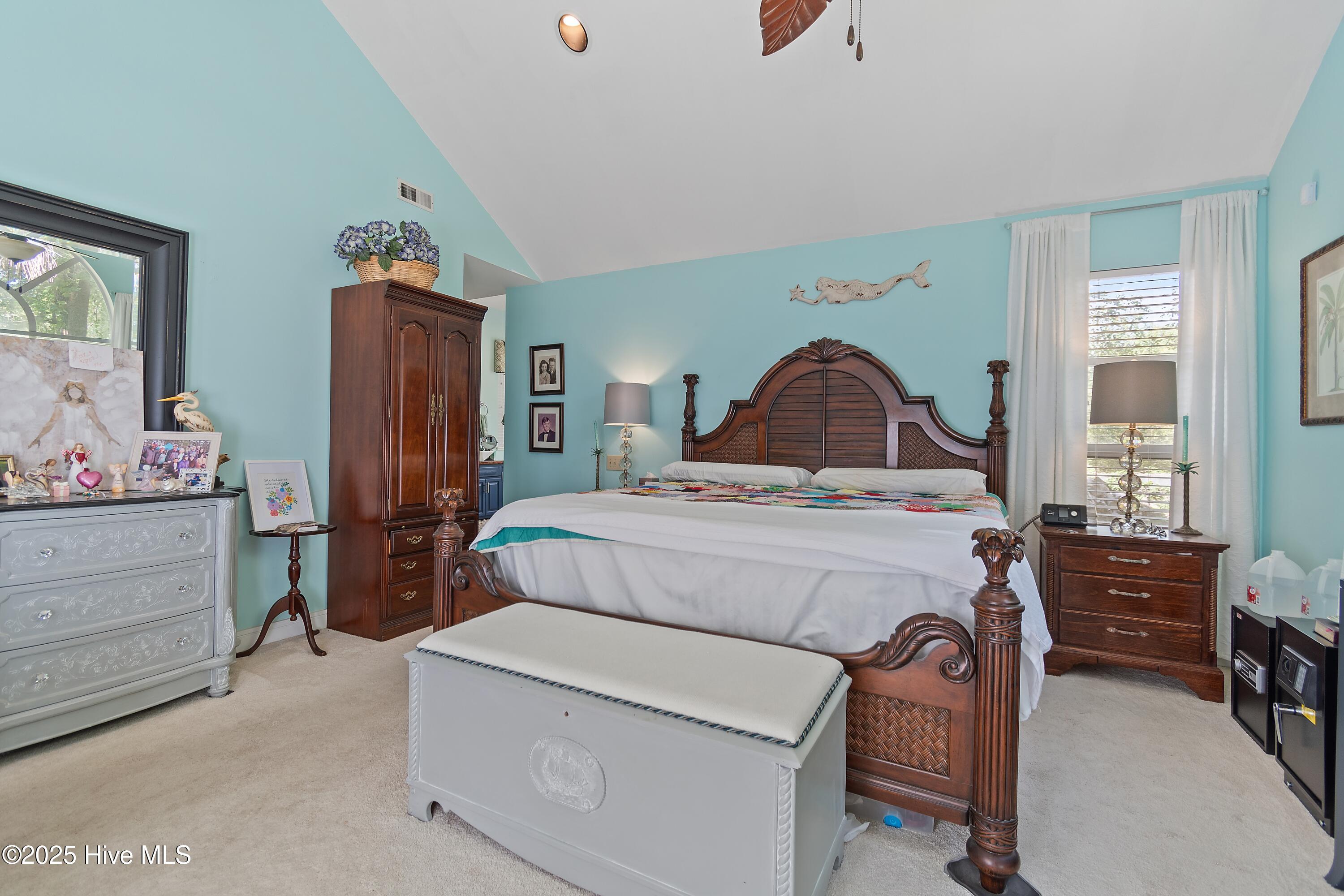 100535274 | Photo 22