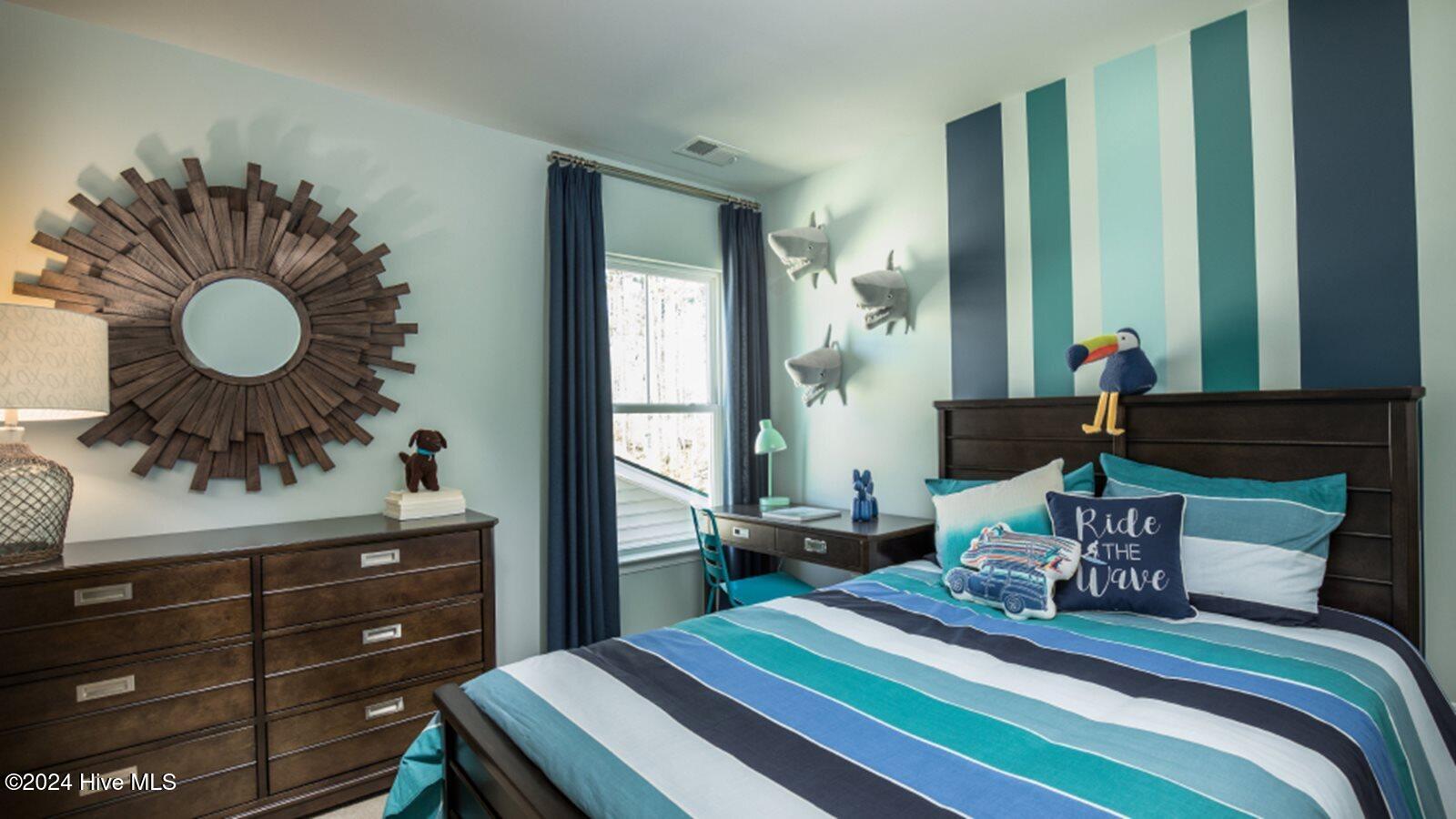 100545777 | Photo 13