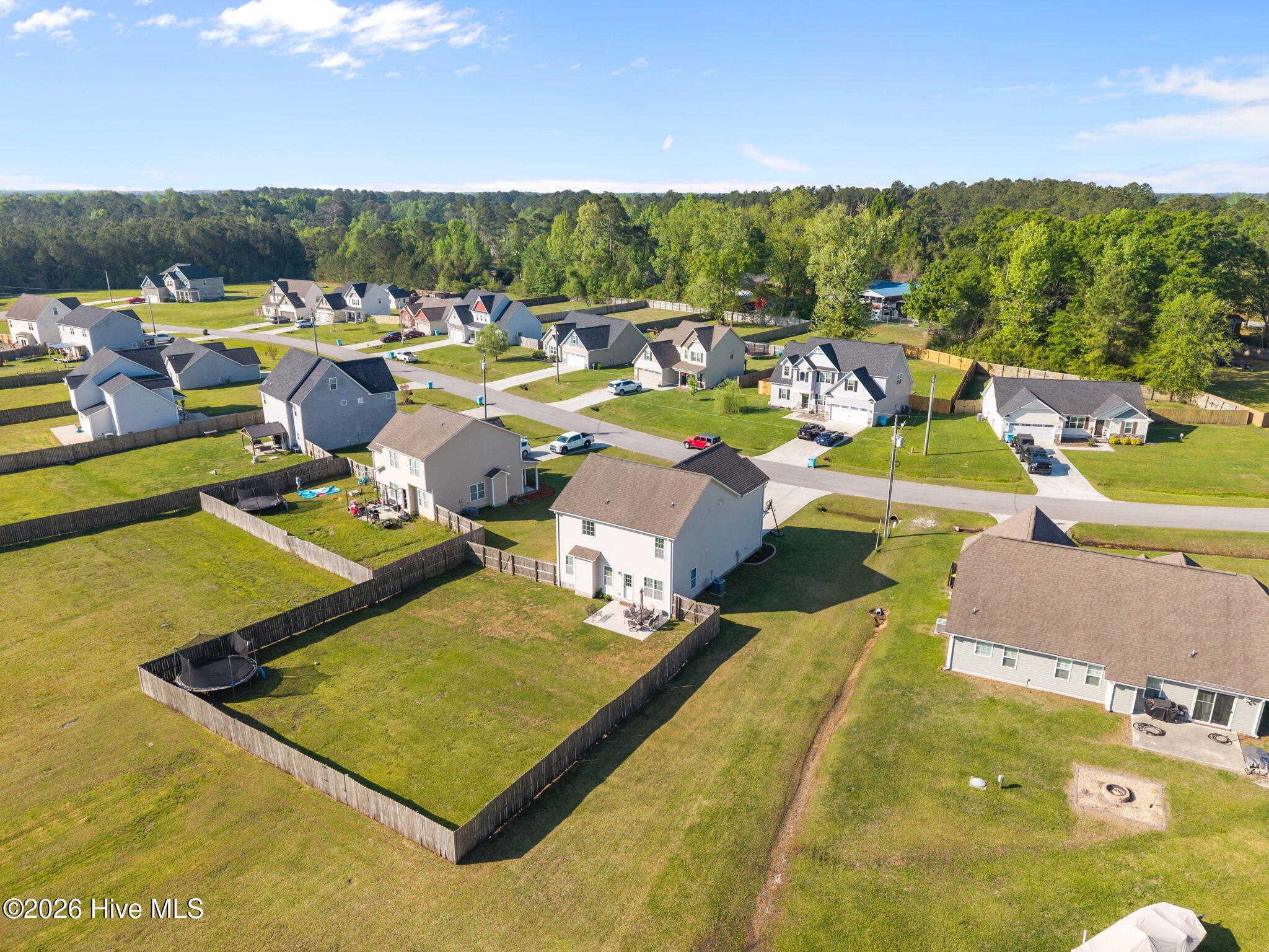 100566701 | Photo 46