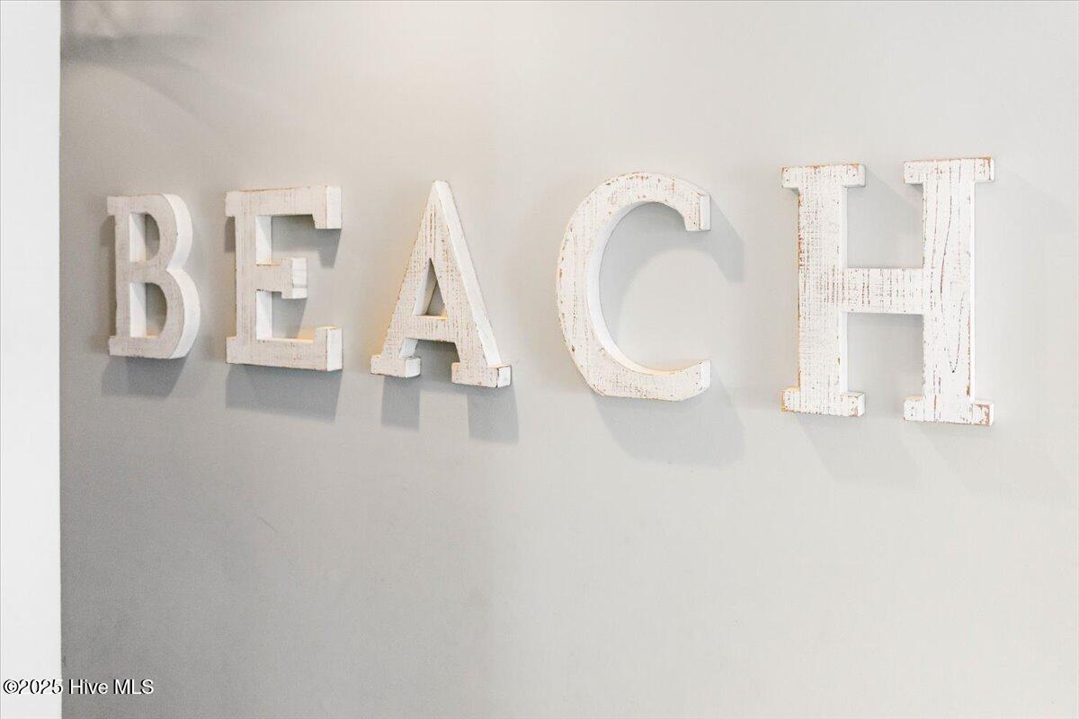 100493245 | Photo 27