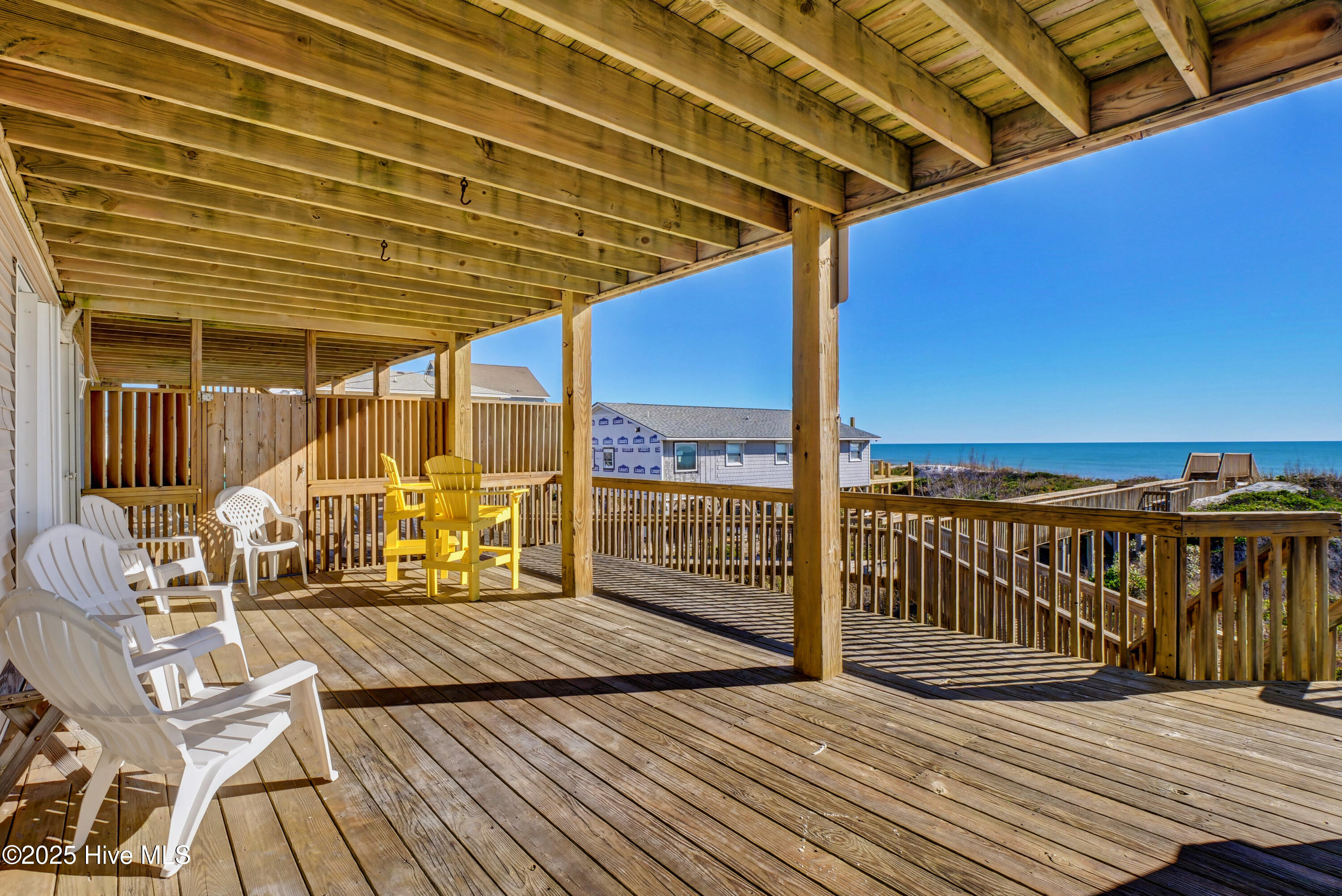 100538972 | Photo 58