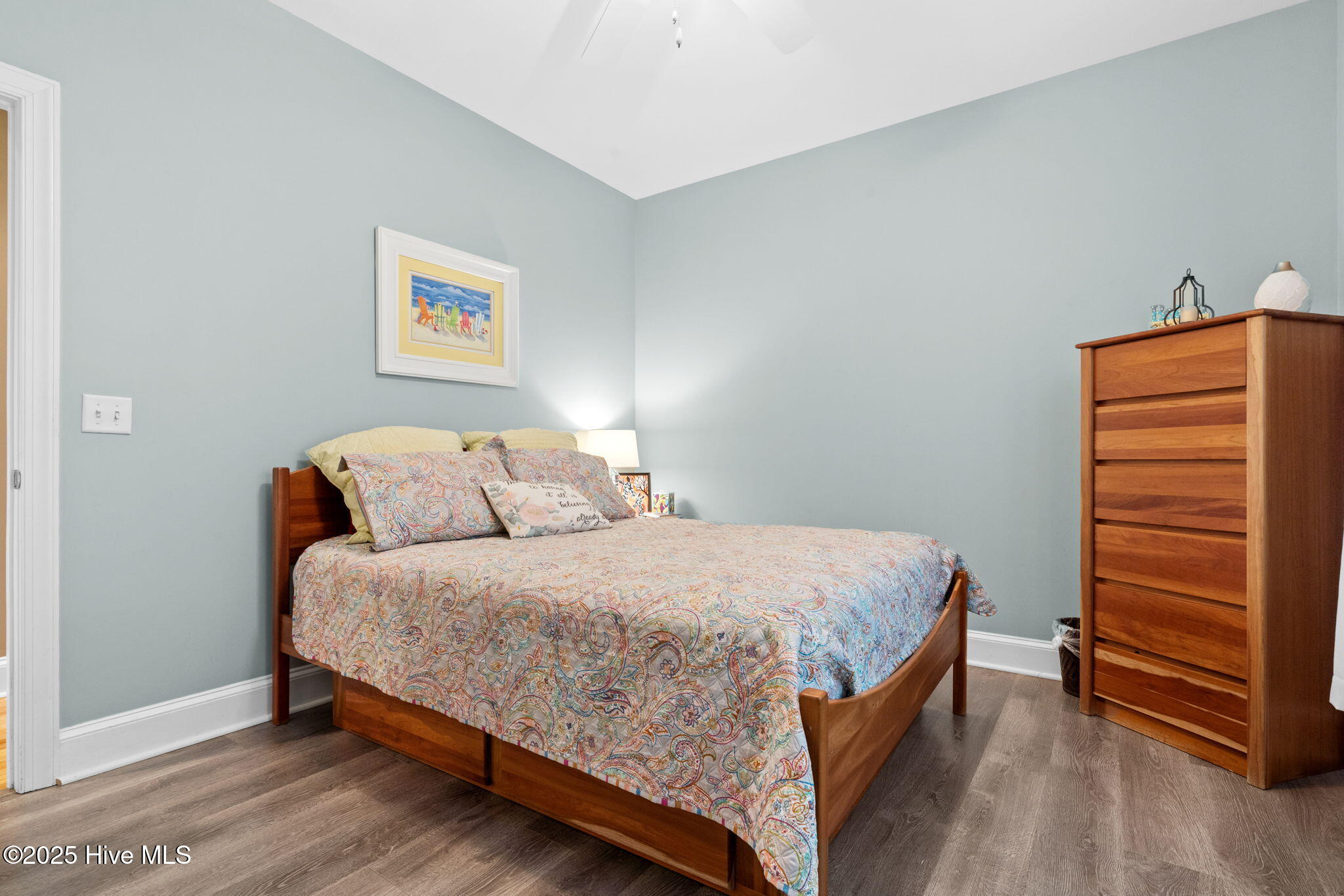 100535013 | Photo 26