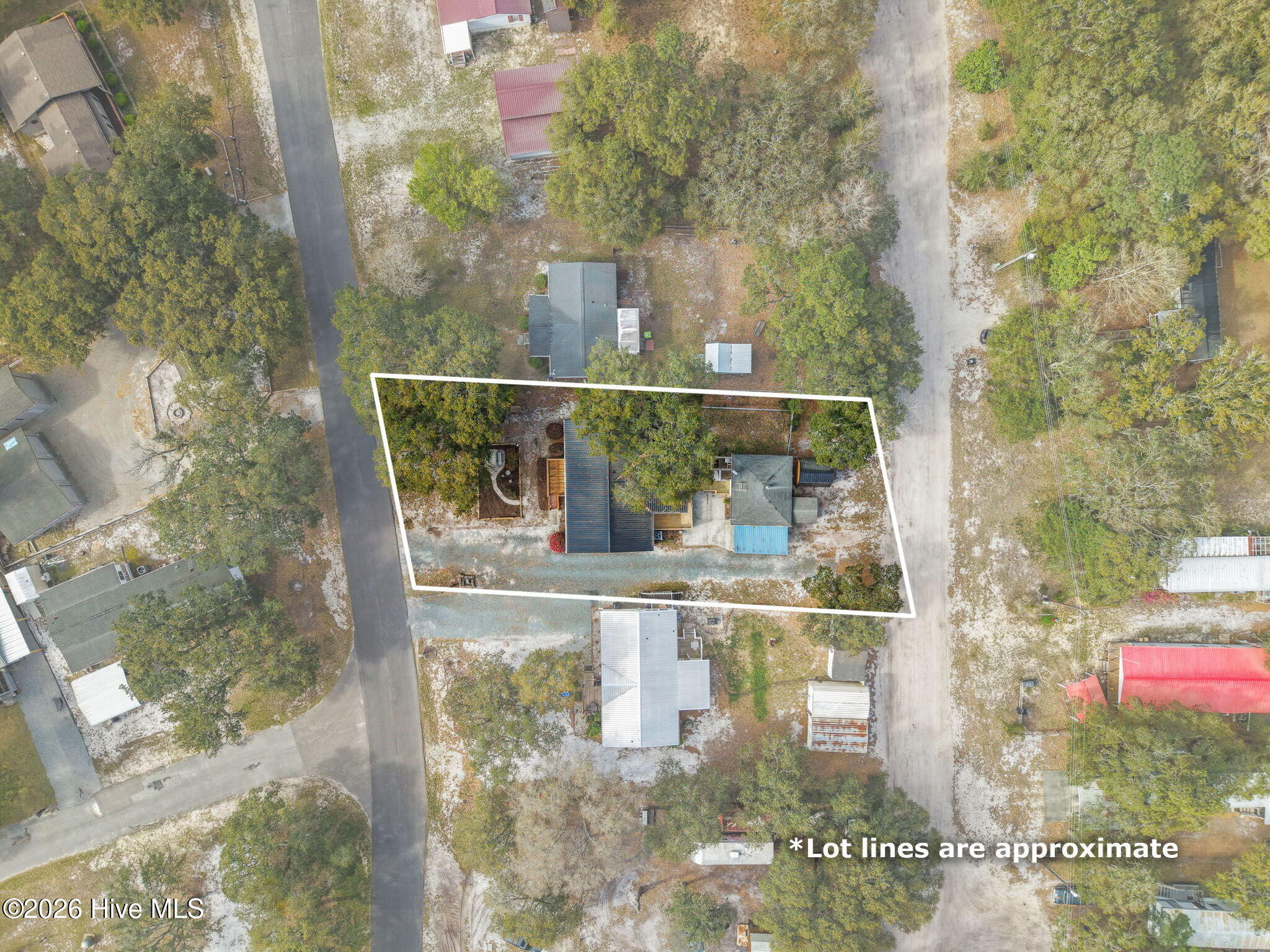 100564701 | Photo 53