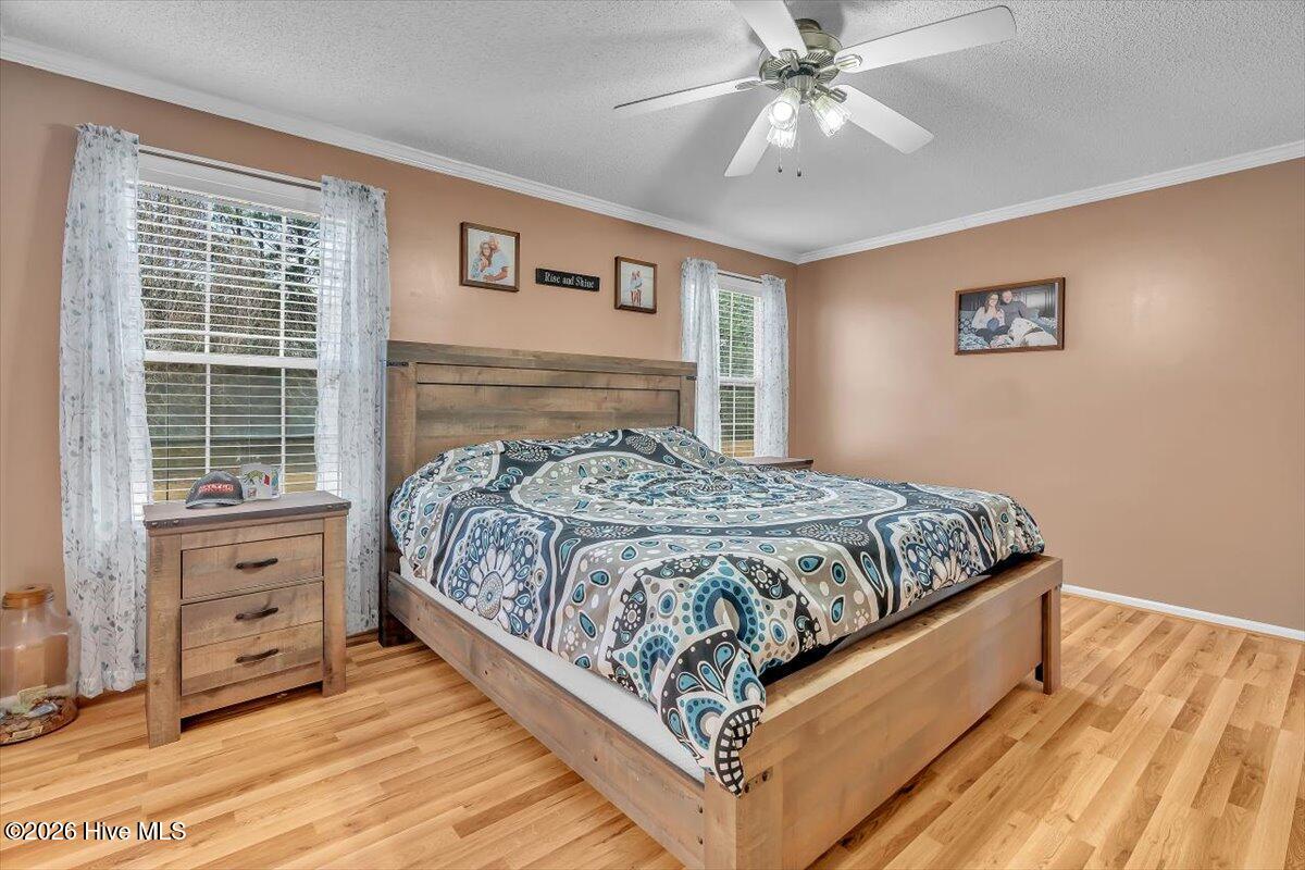 100549997 | Photo 31