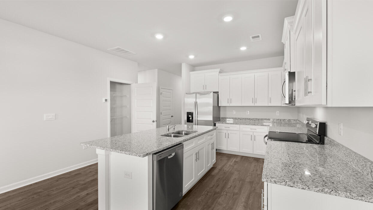 Sullivan 1267 Admiral Ave lot 177 010