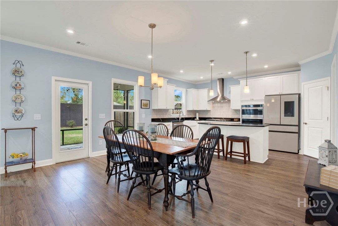 117 Canter Court