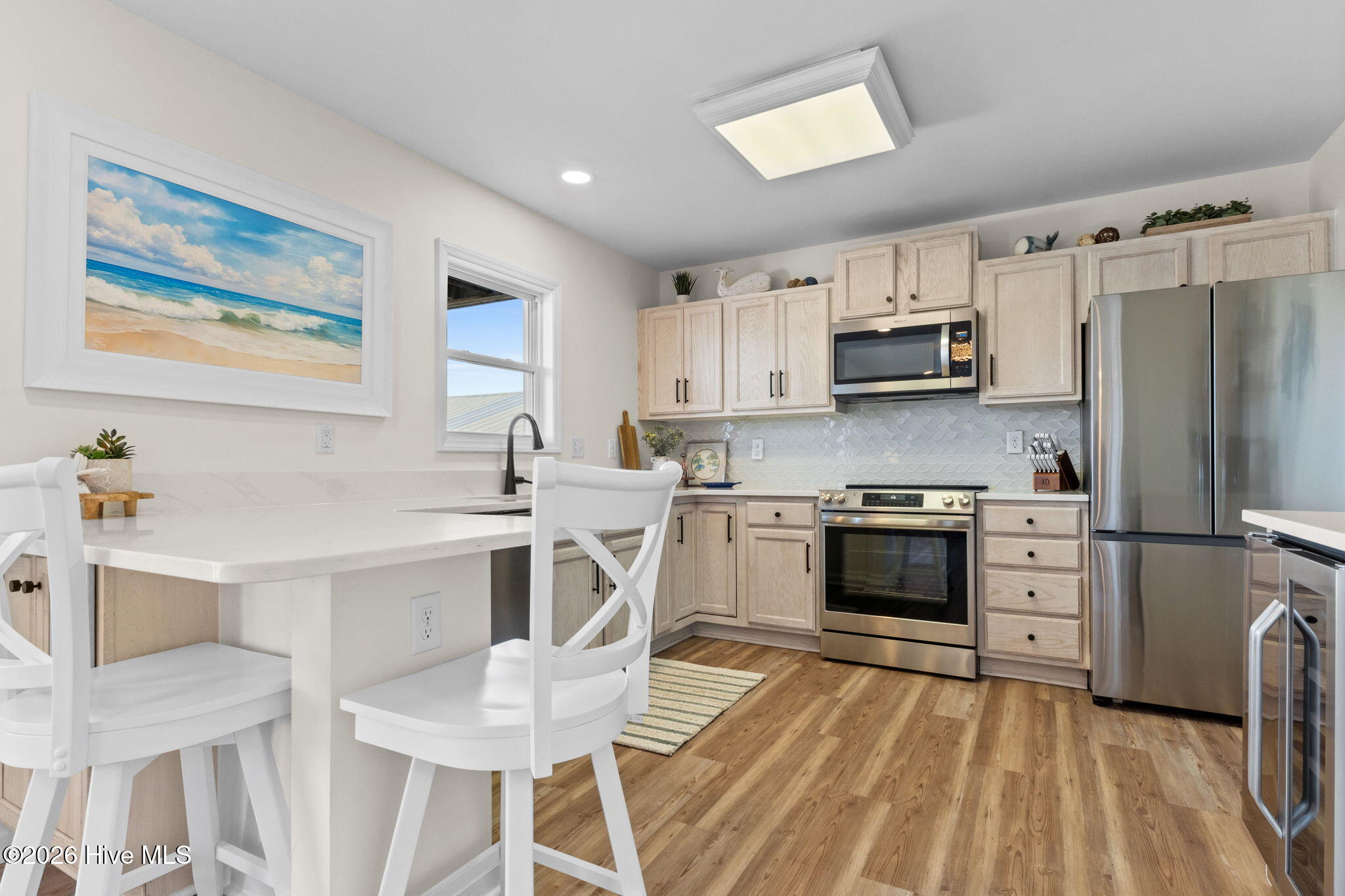 100558886 | Photo 23