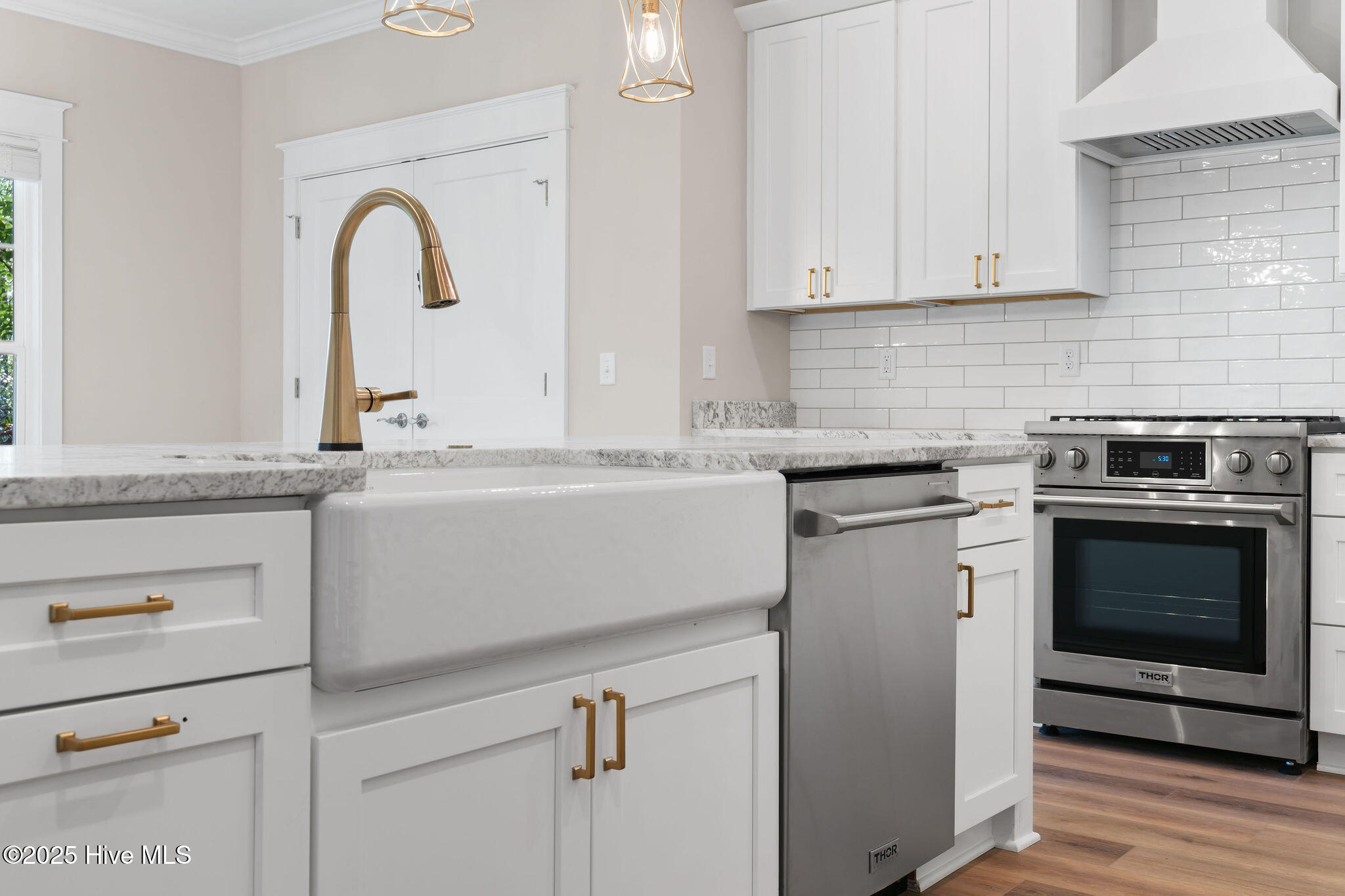 100524622 | Photo 26