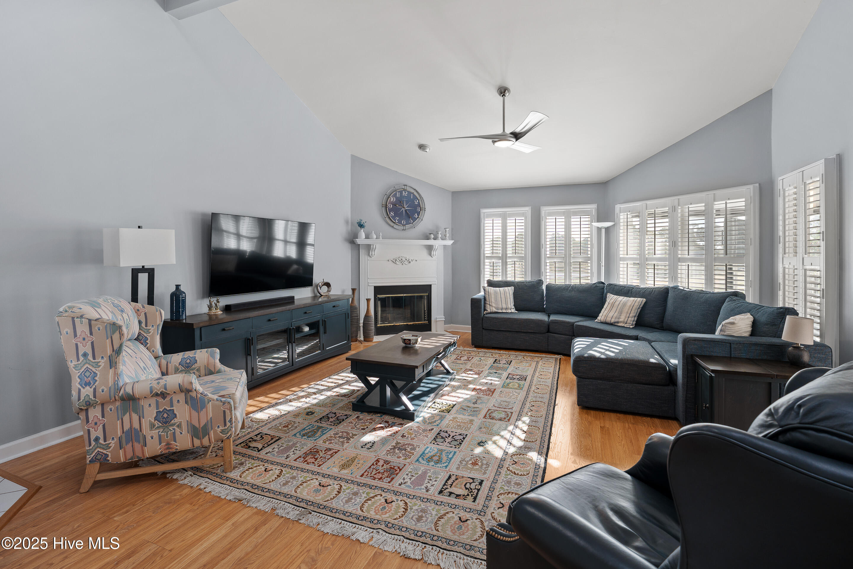 100543404 | Photo 10