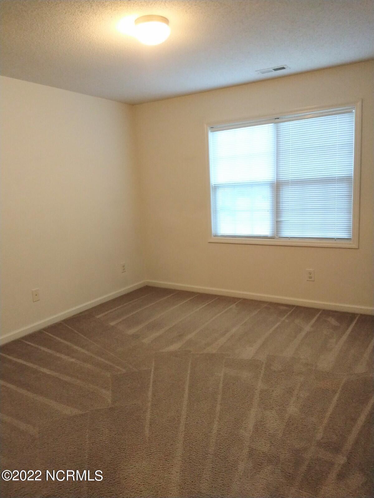 100546508 | Photo 11